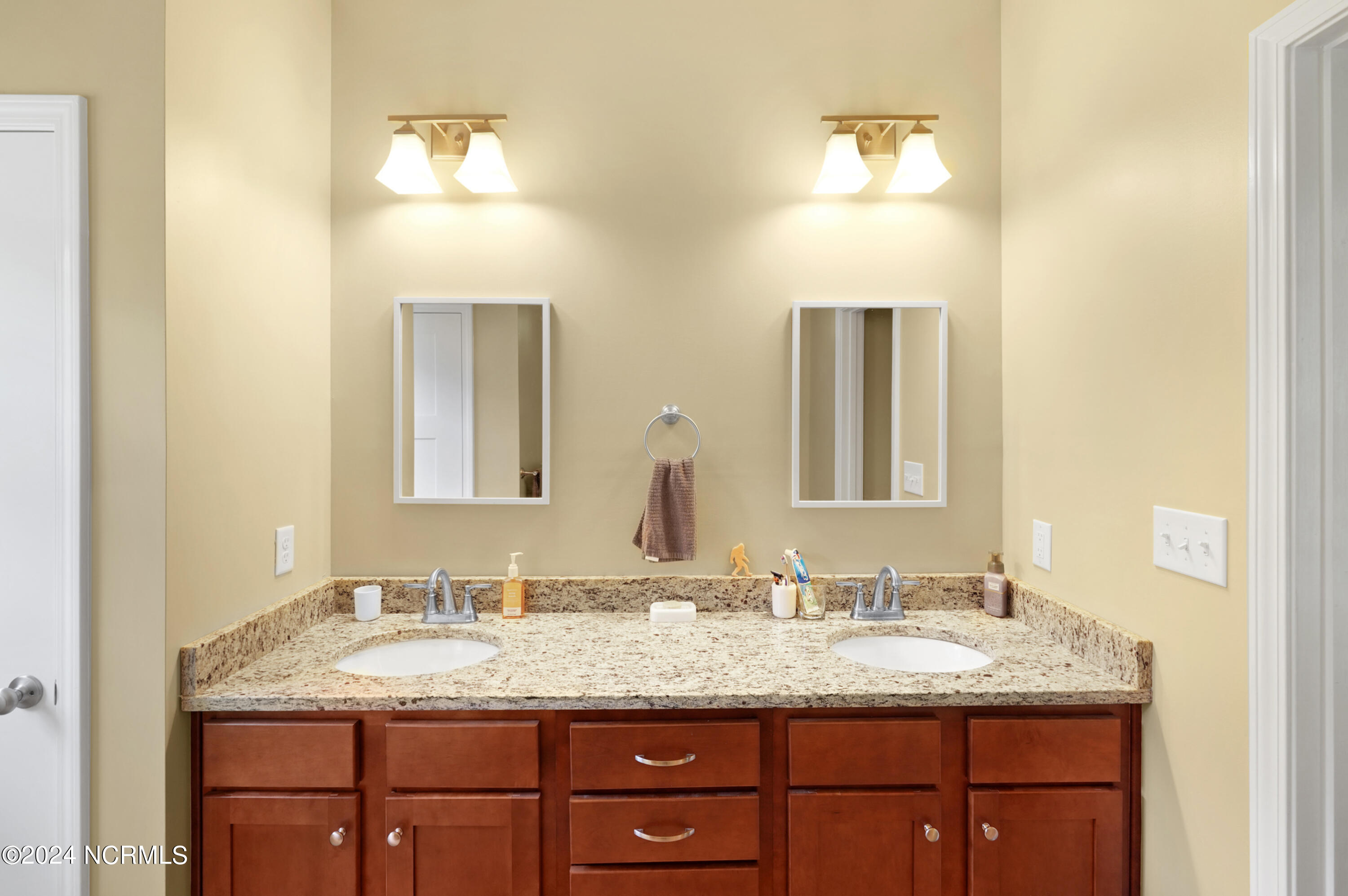 130 Pasture Lane Drive