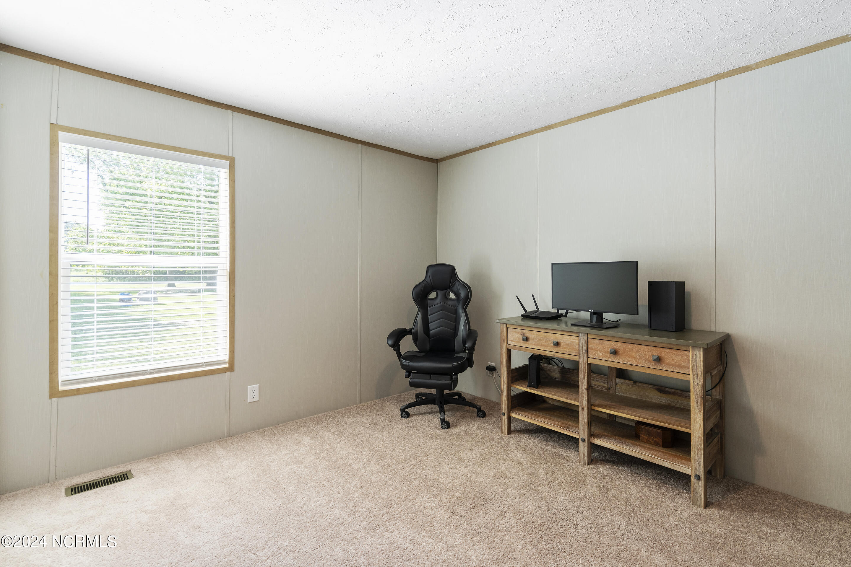 510 Mary Slocum Road NE