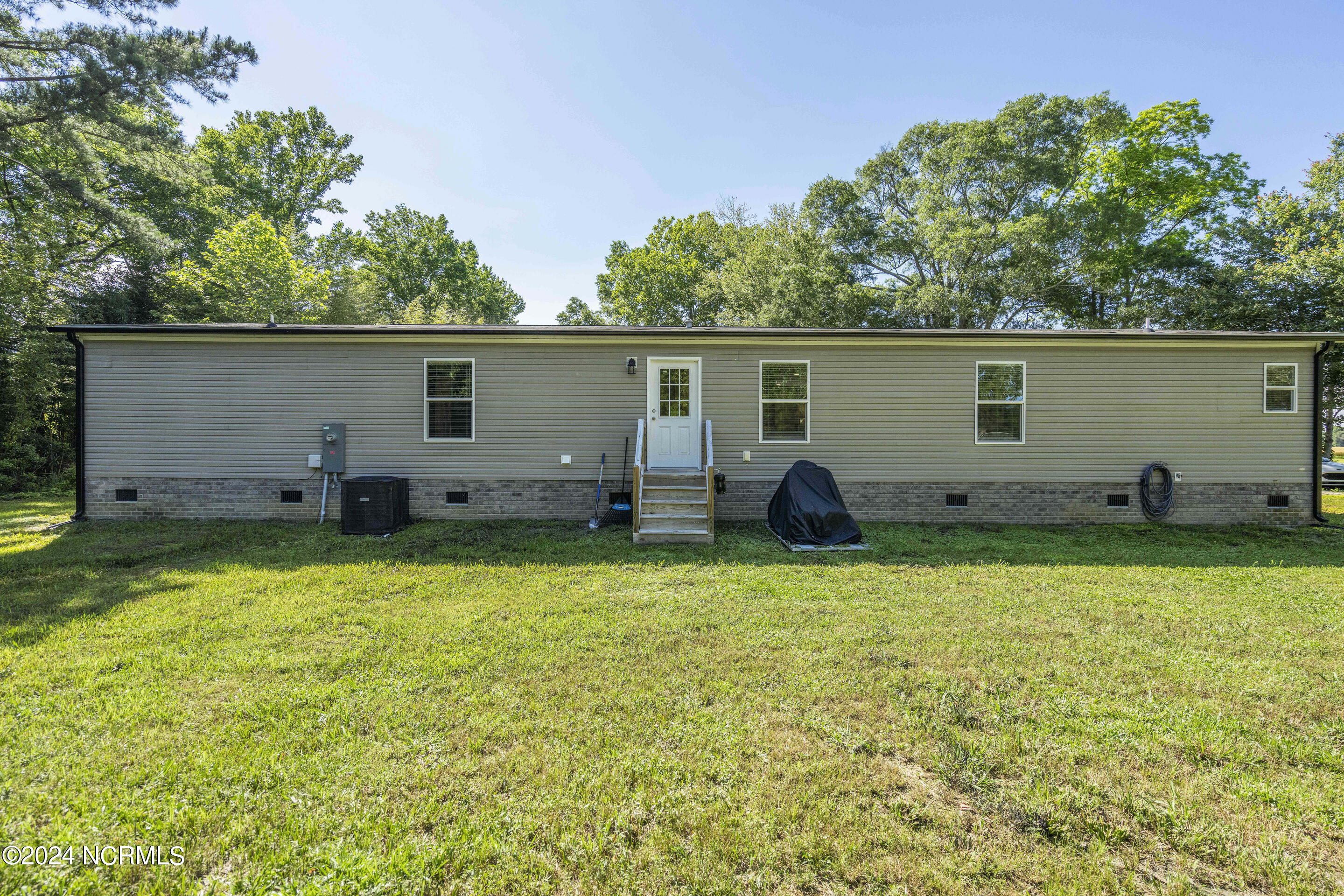 510 Mary Slocum Road NE