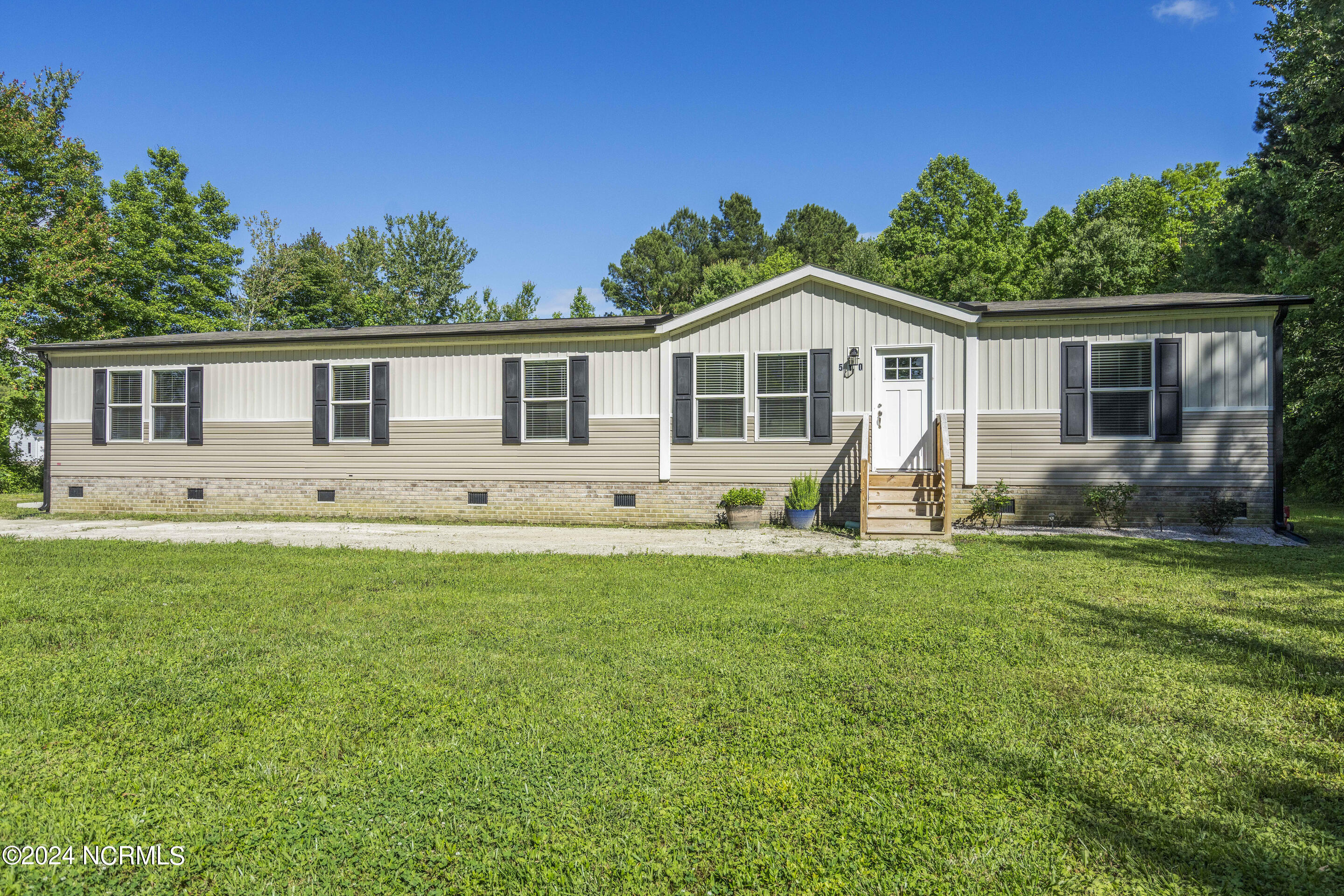 510 Mary Slocum Road NE