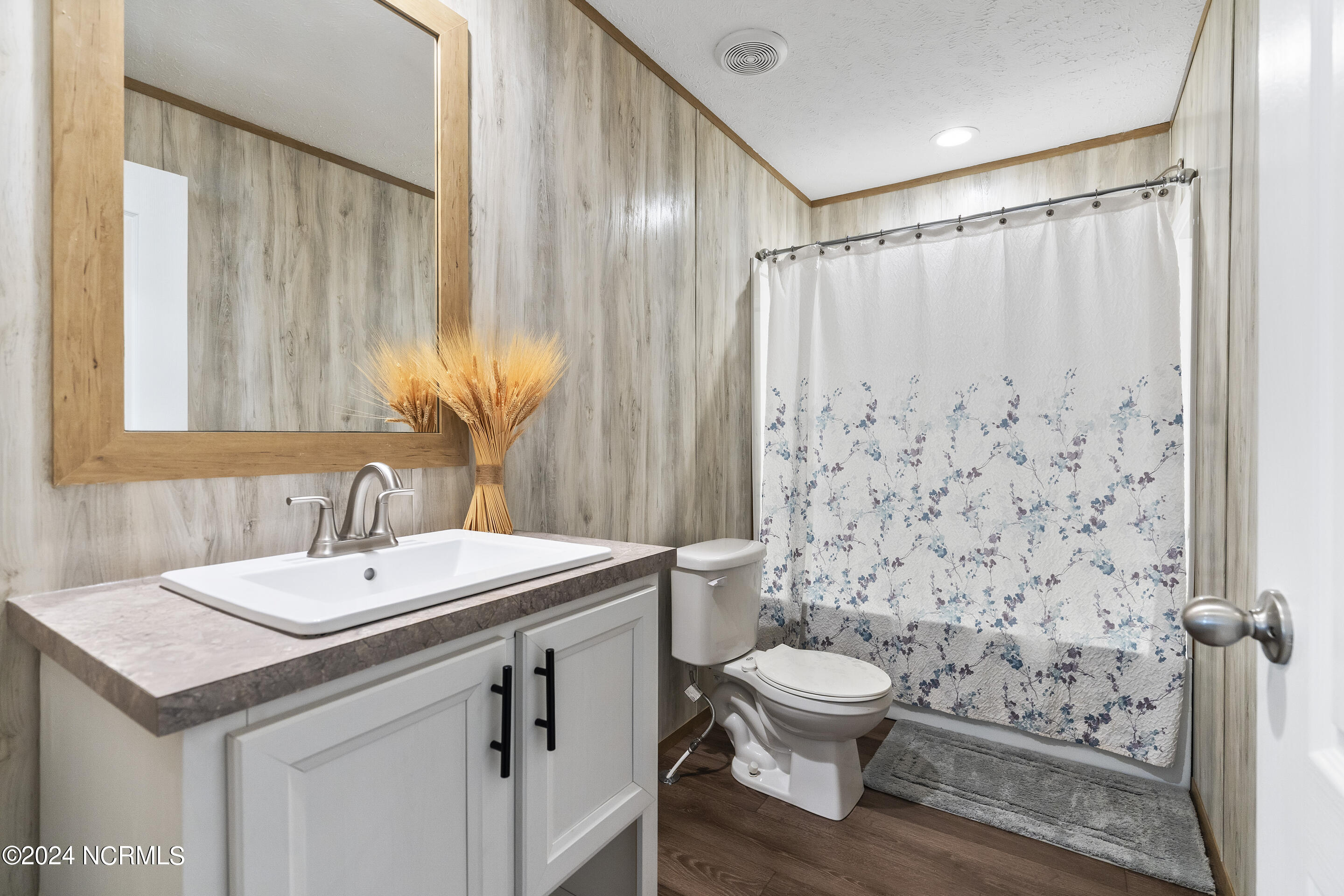 510 Mary Slocum Road NE