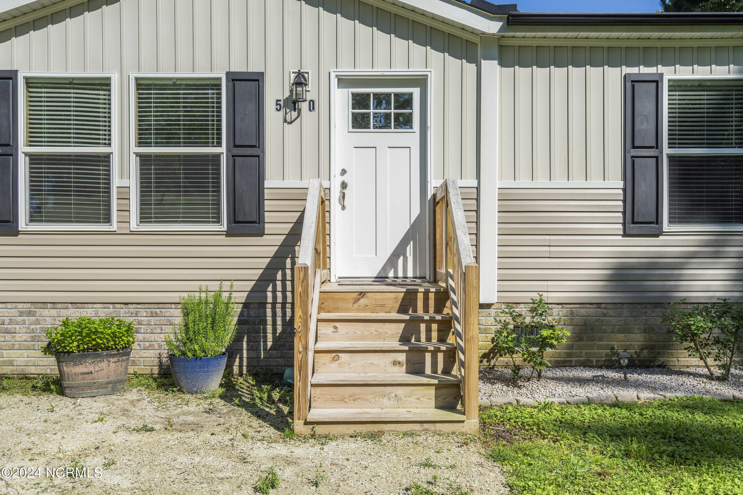 510 Mary Slocum Road NE