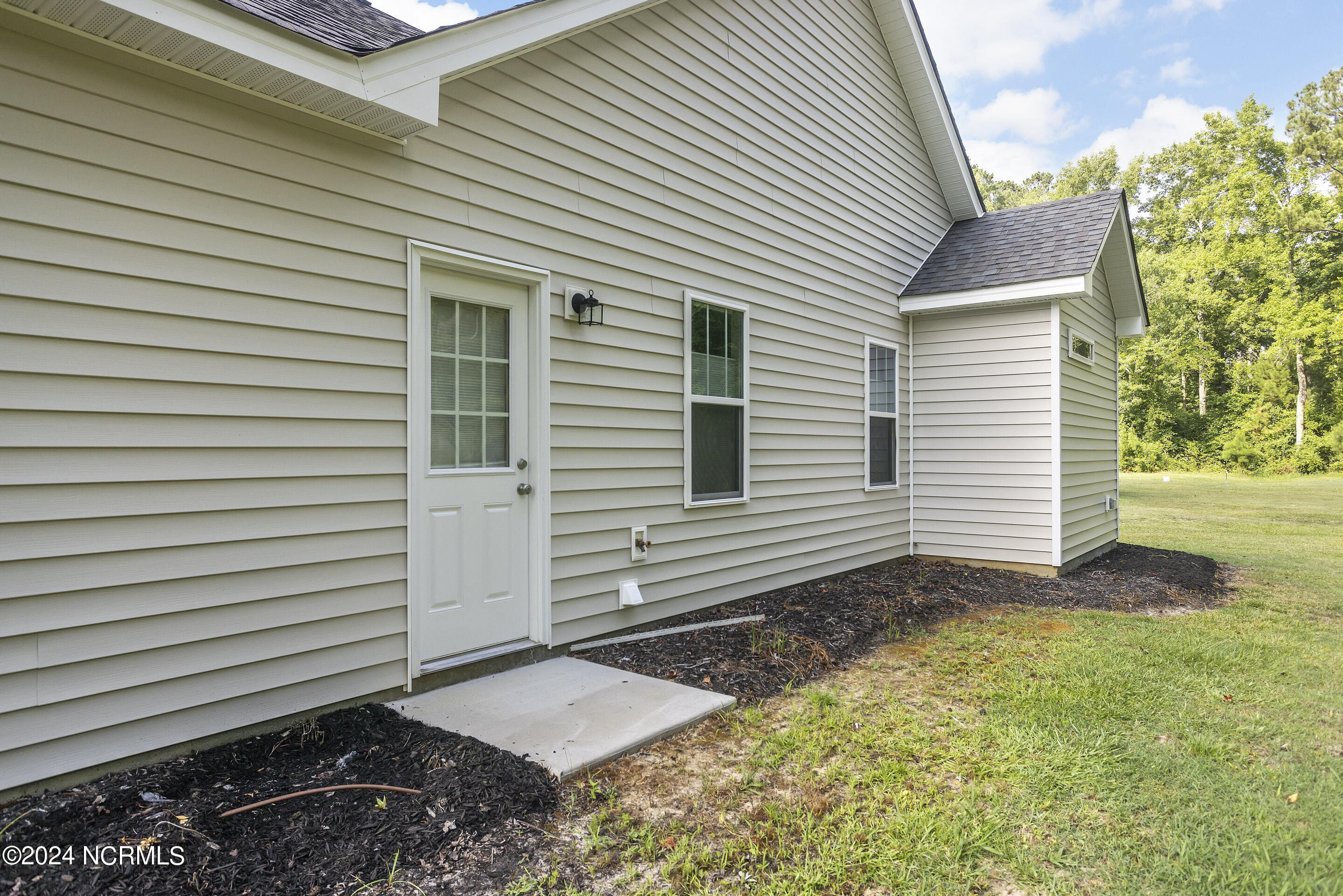 134 Pasture Lane Drive