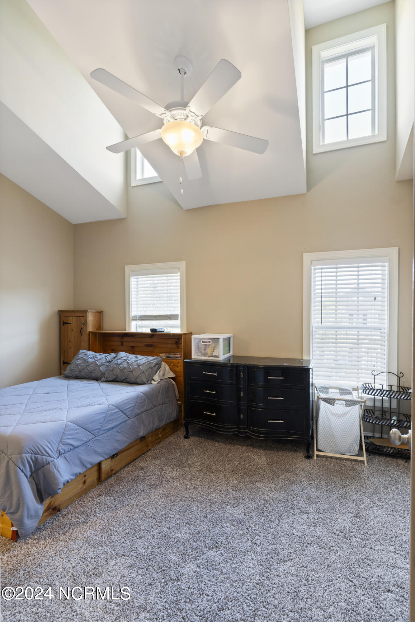 4917 Exton Park Loop