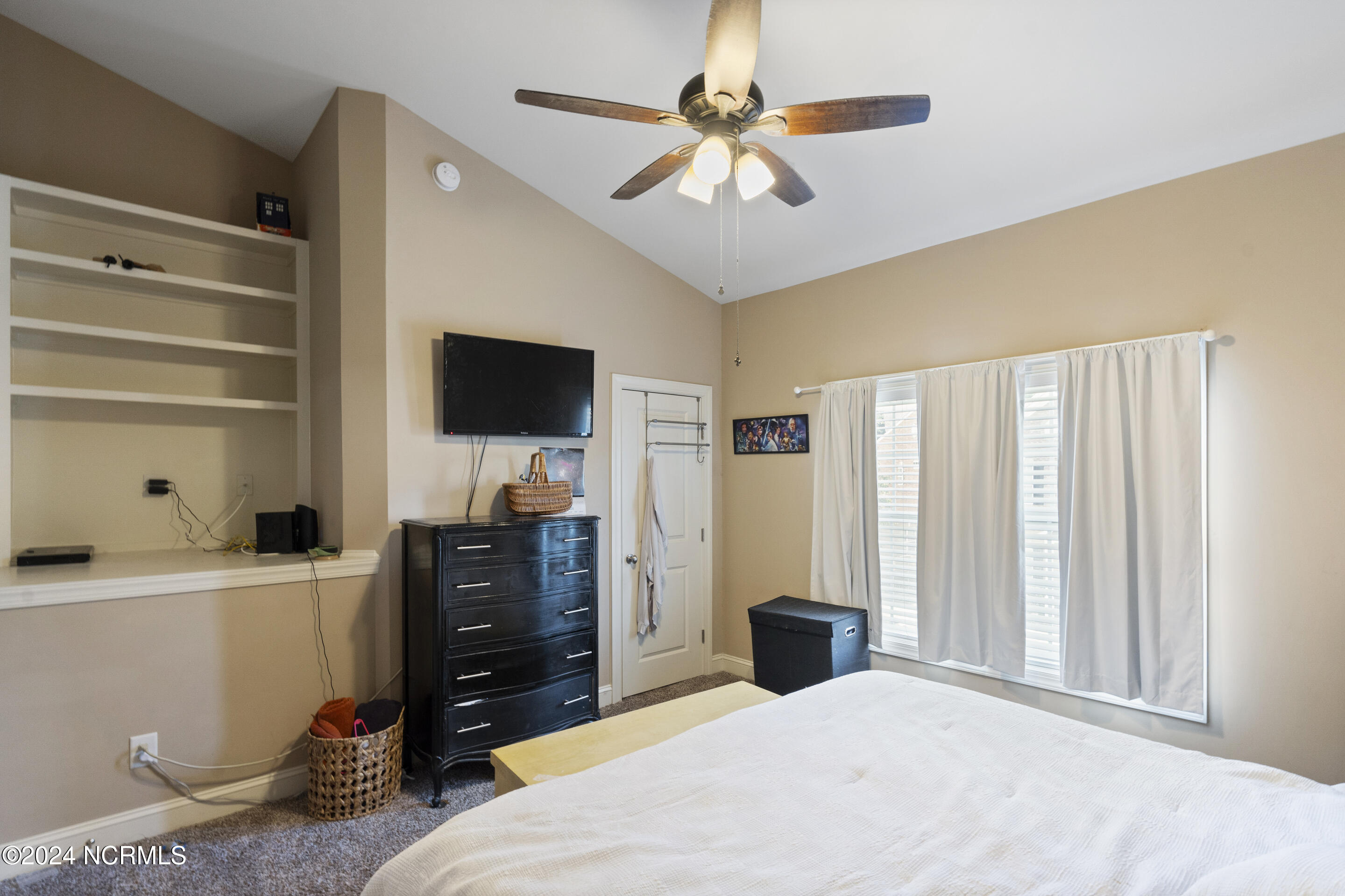 4917 Exton Park Loop