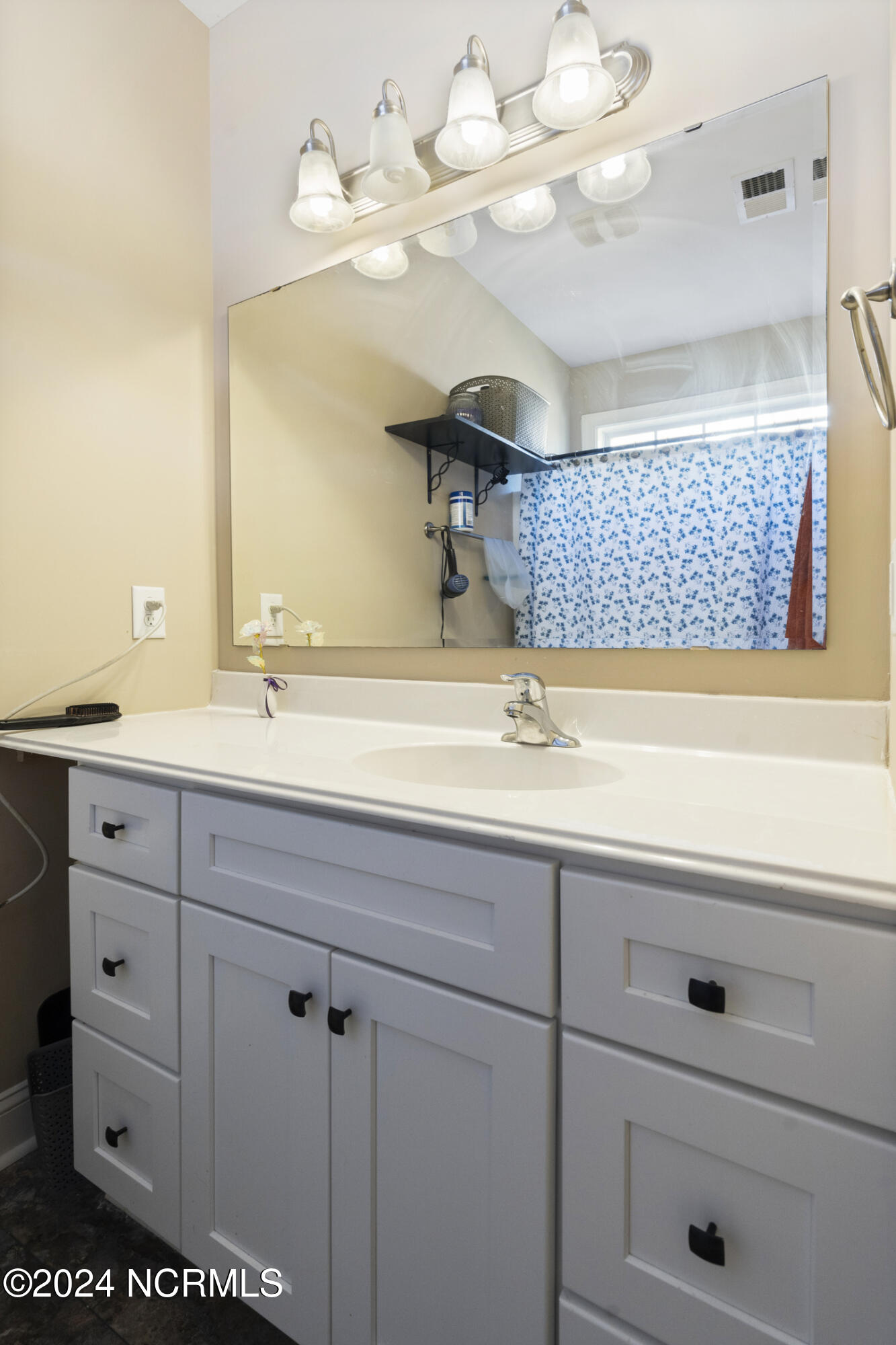 4917 Exton Park Loop