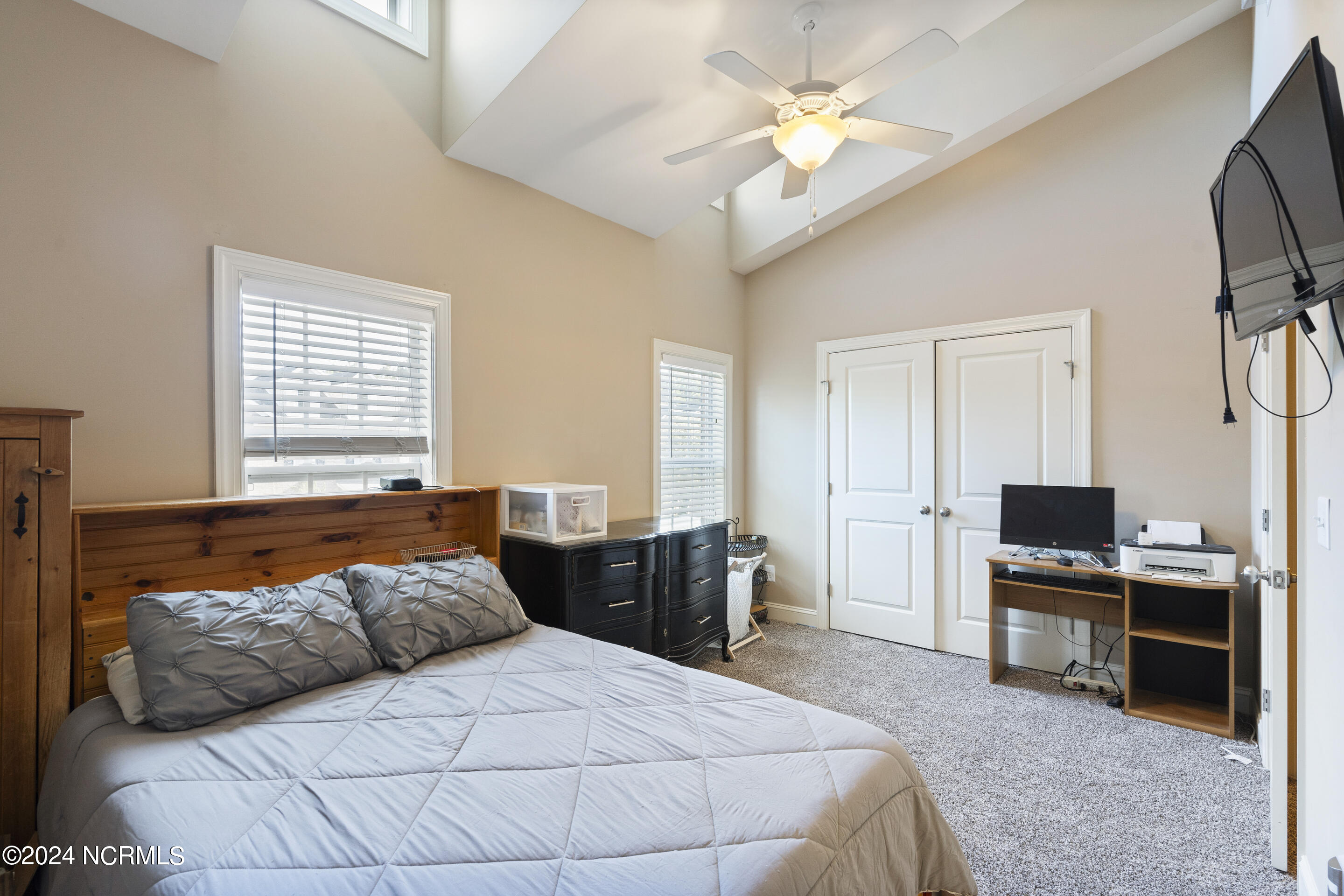 4917 Exton Park Loop