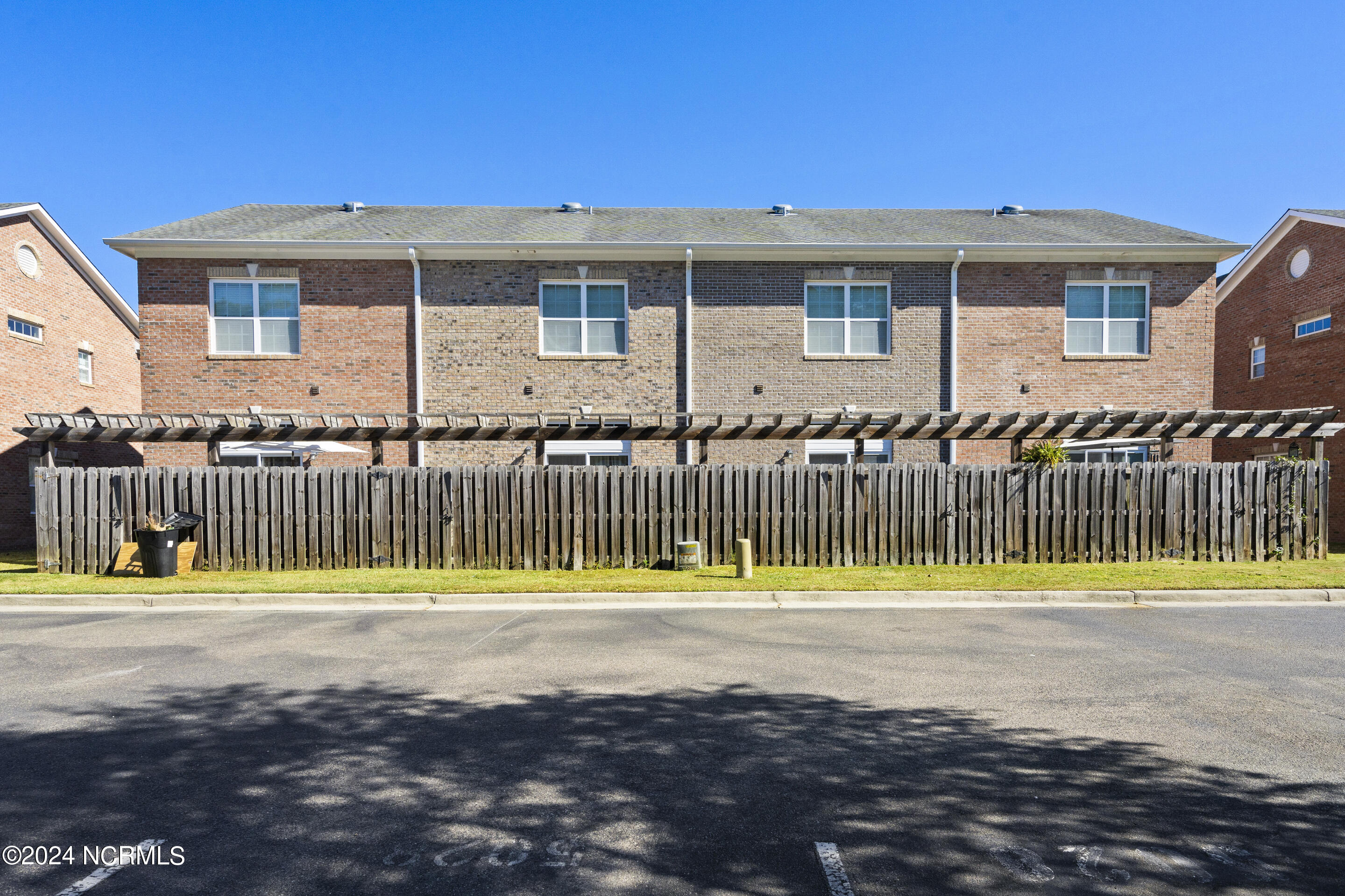 4917 Exton Park Loop