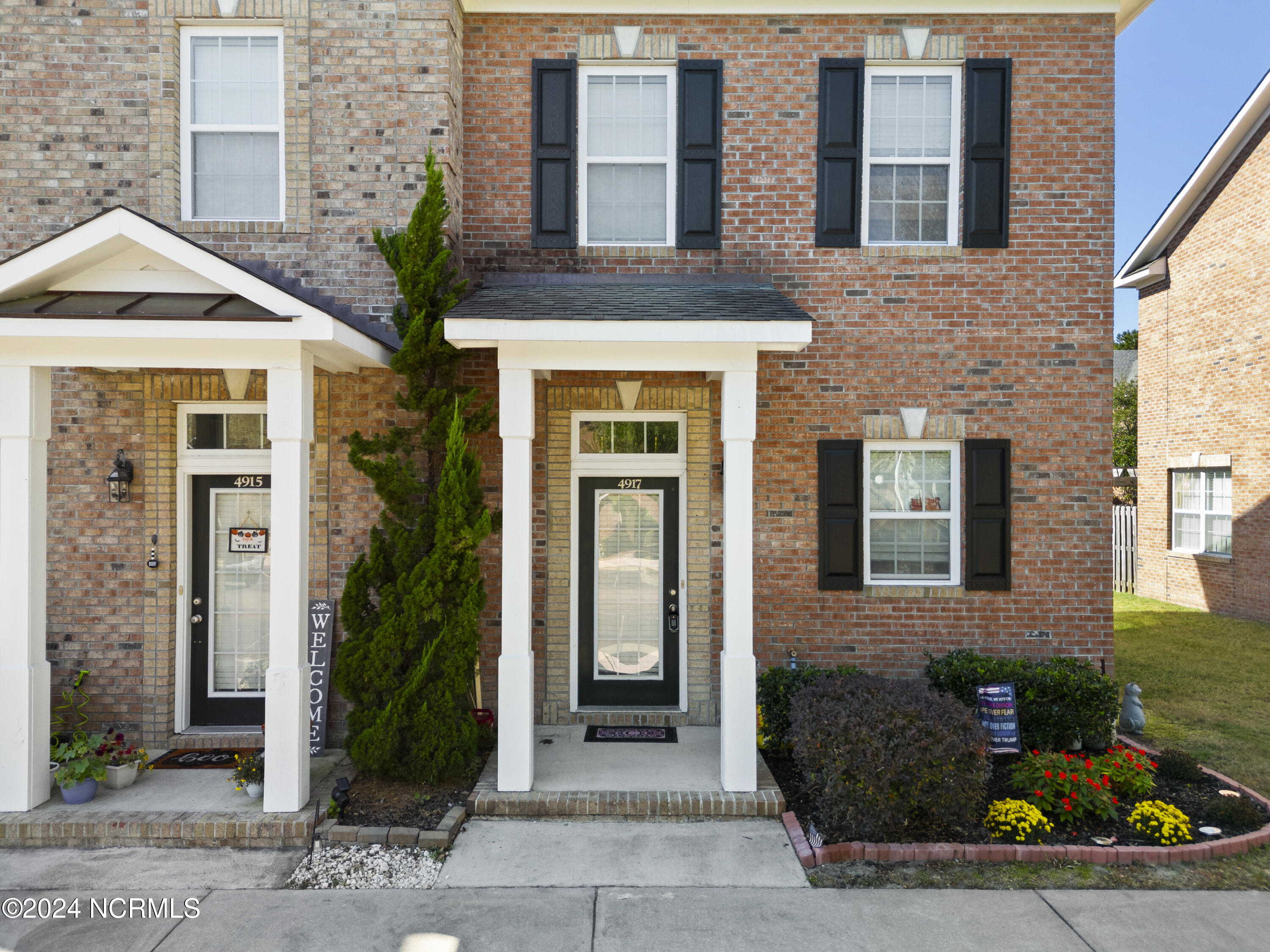 4917 Exton Park Loop