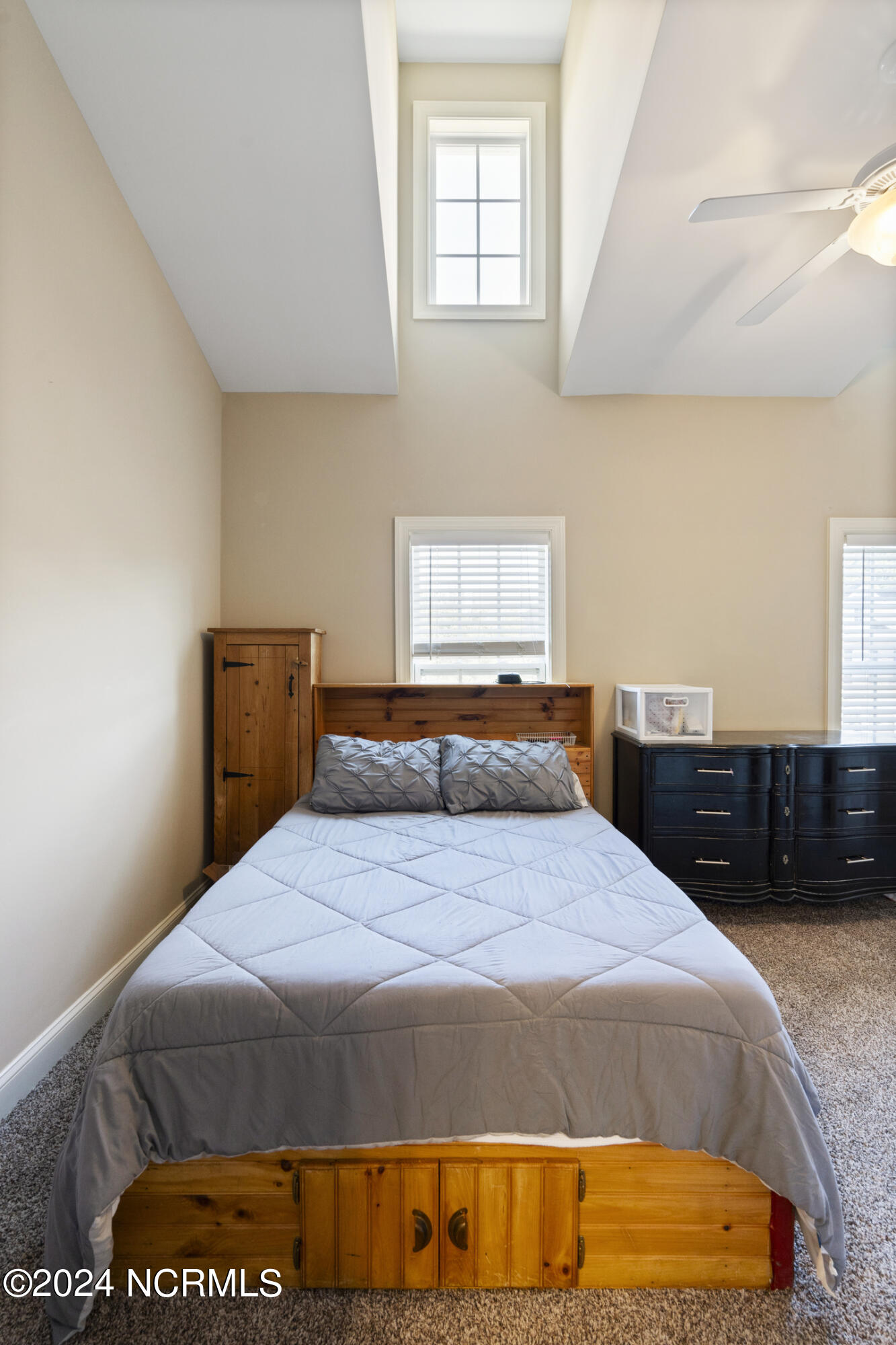 4917 Exton Park Loop
