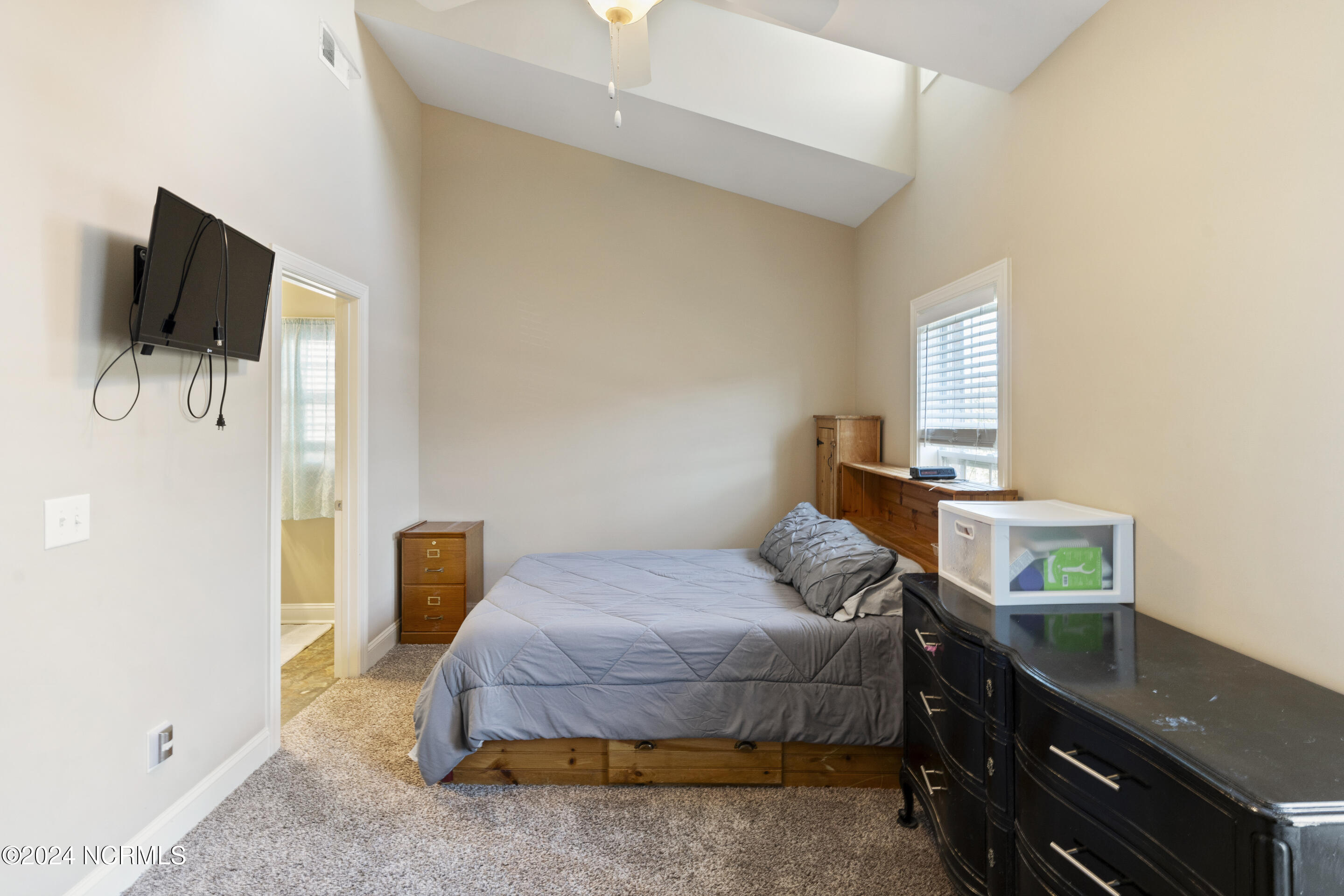 4917 Exton Park Loop