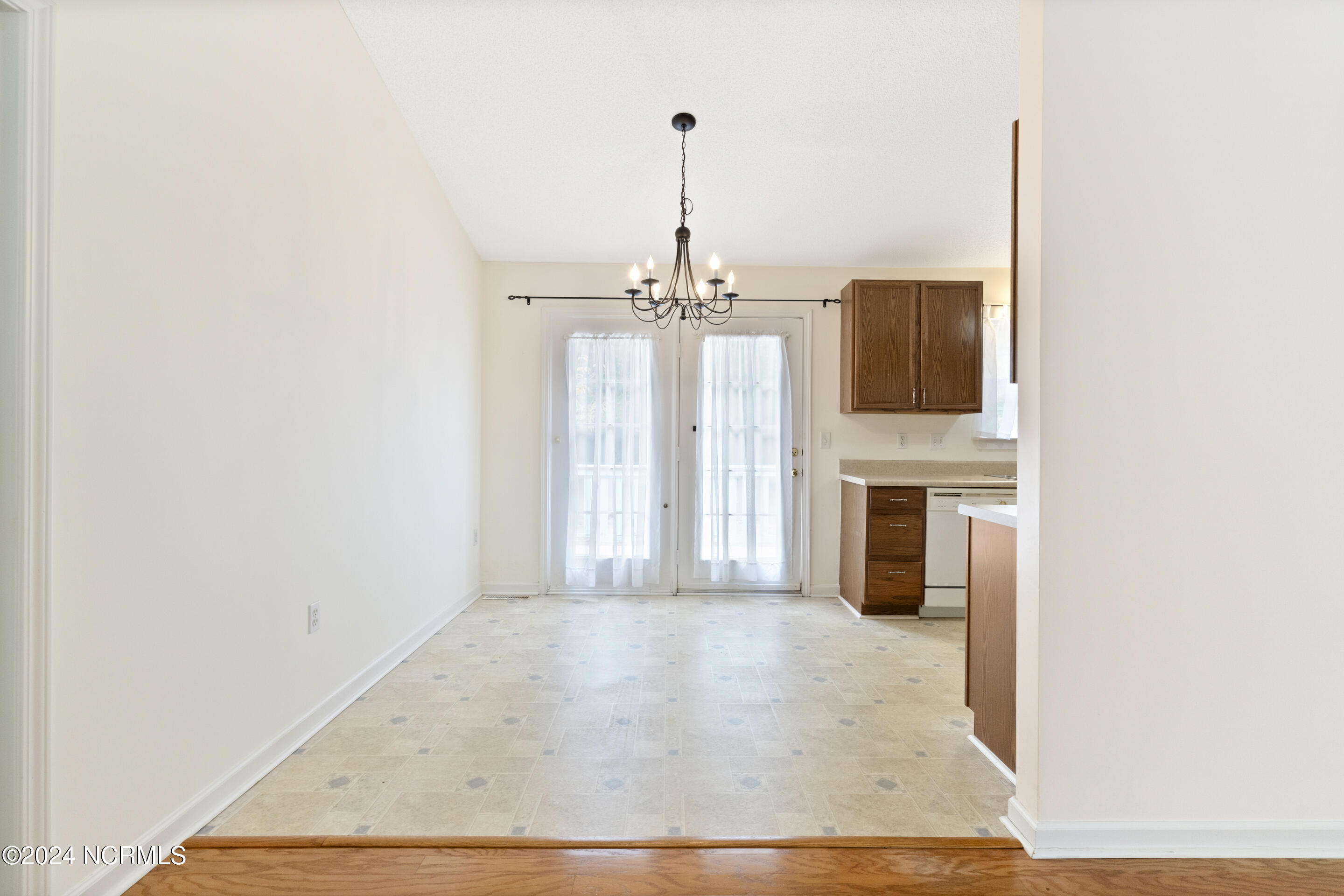 413 Ridge Road