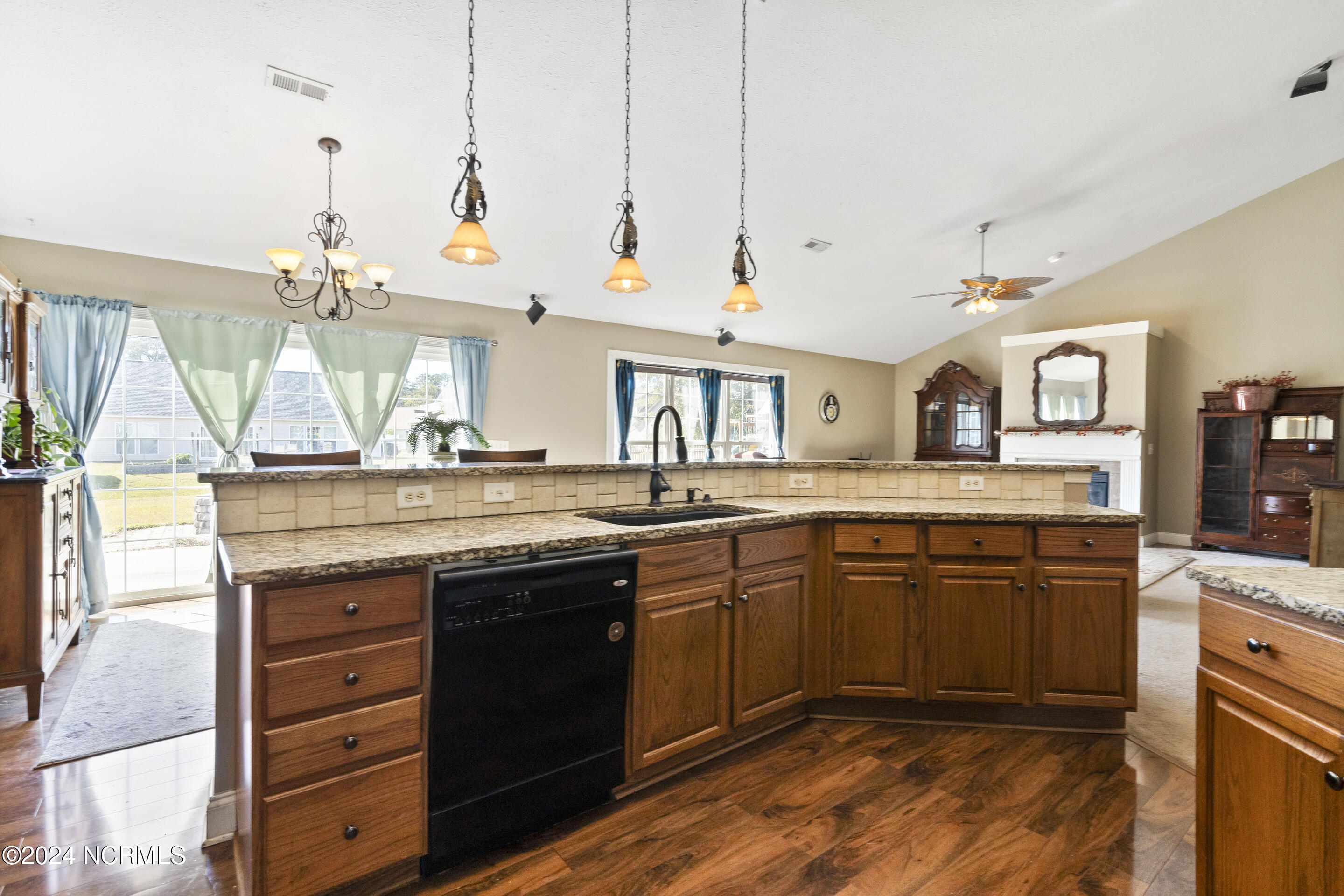 214 Heartwood Drive