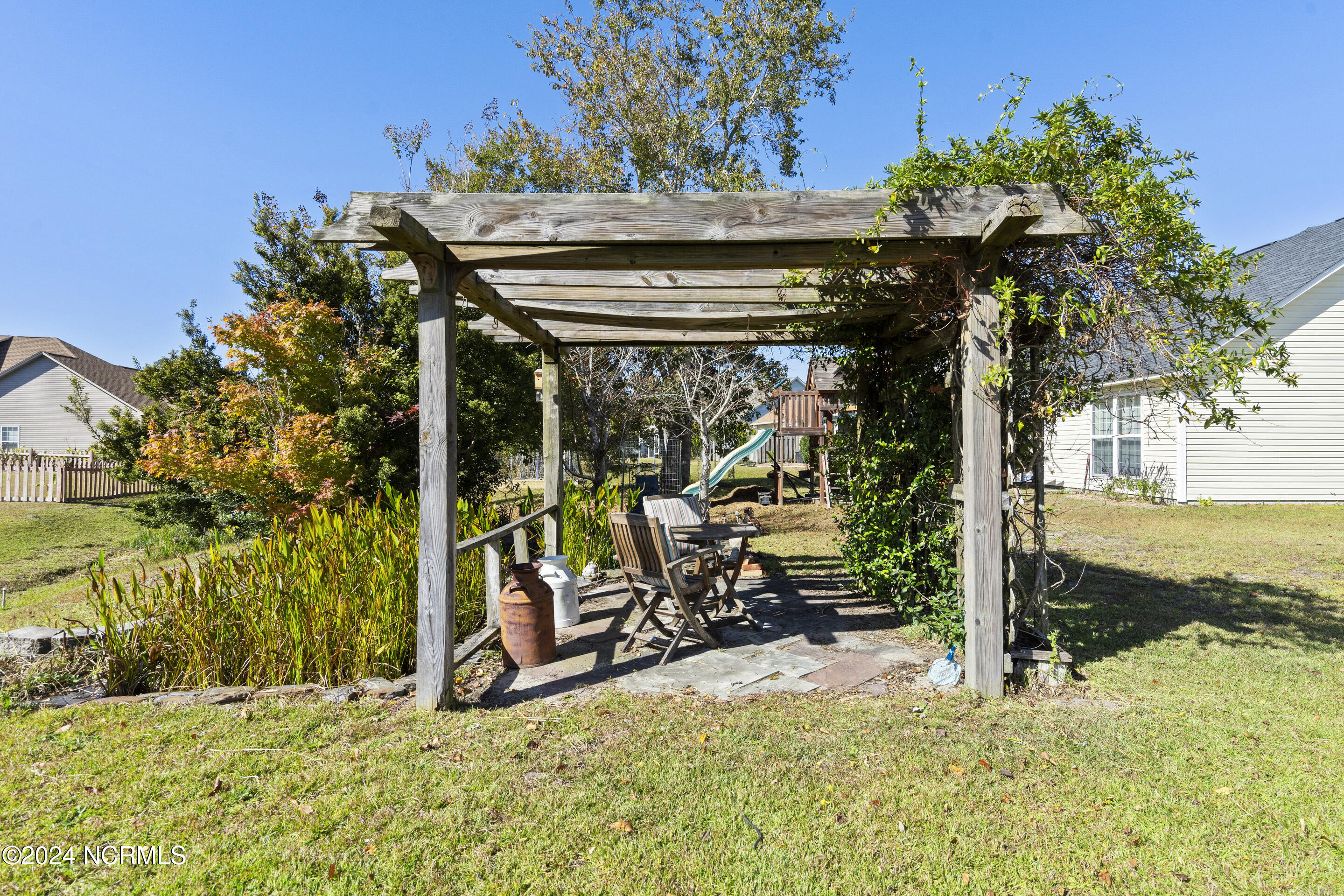 214 Heartwood Drive