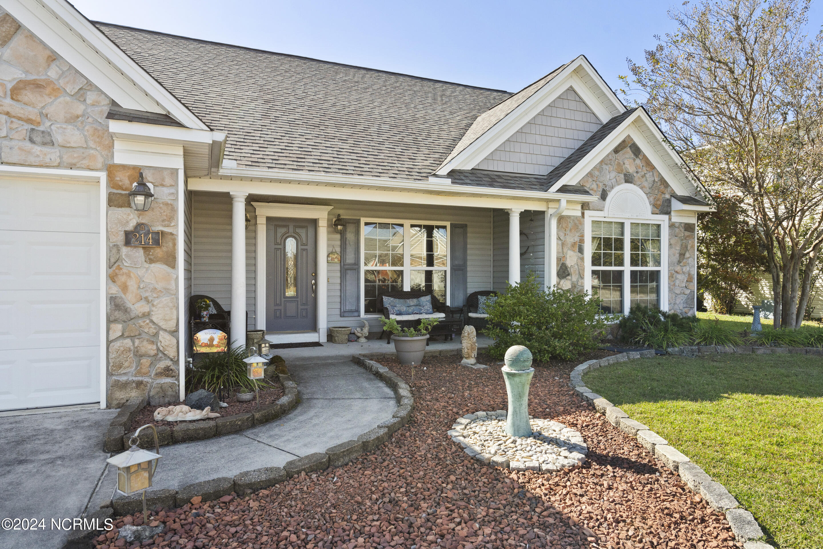 214 Heartwood Drive