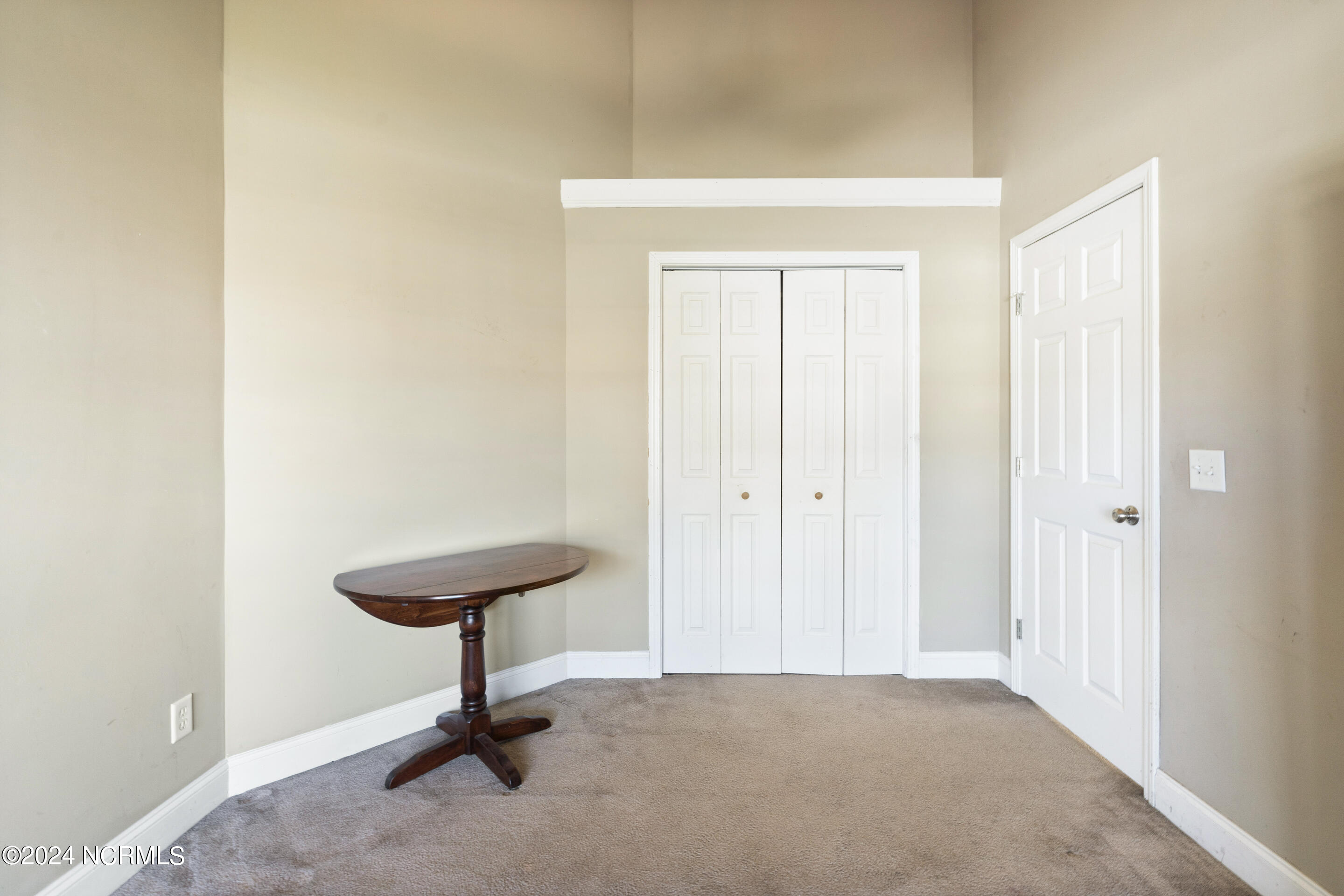 214 Heartwood Drive