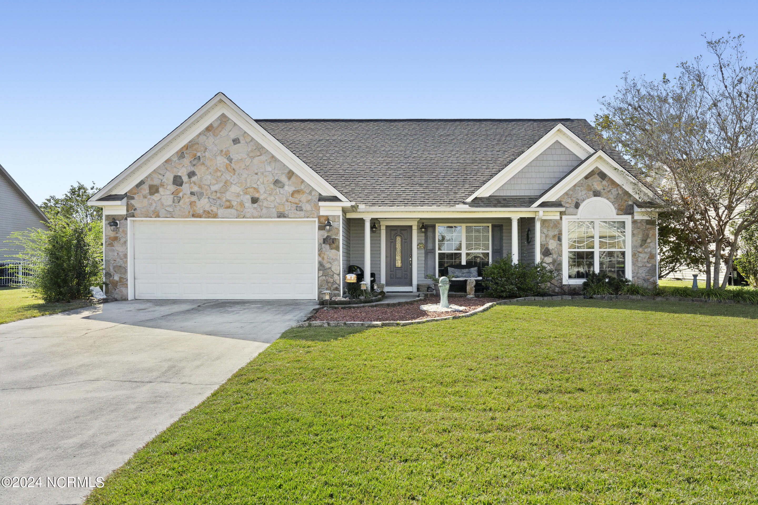 214 Heartwood Drive