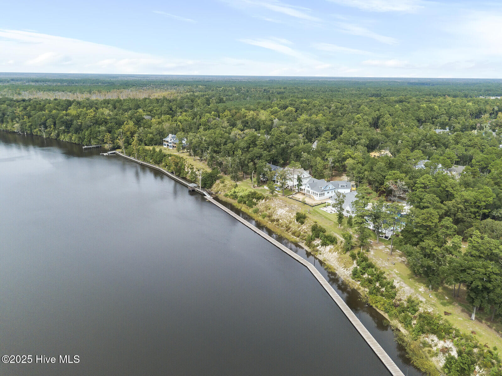 657 Jenoa Loop