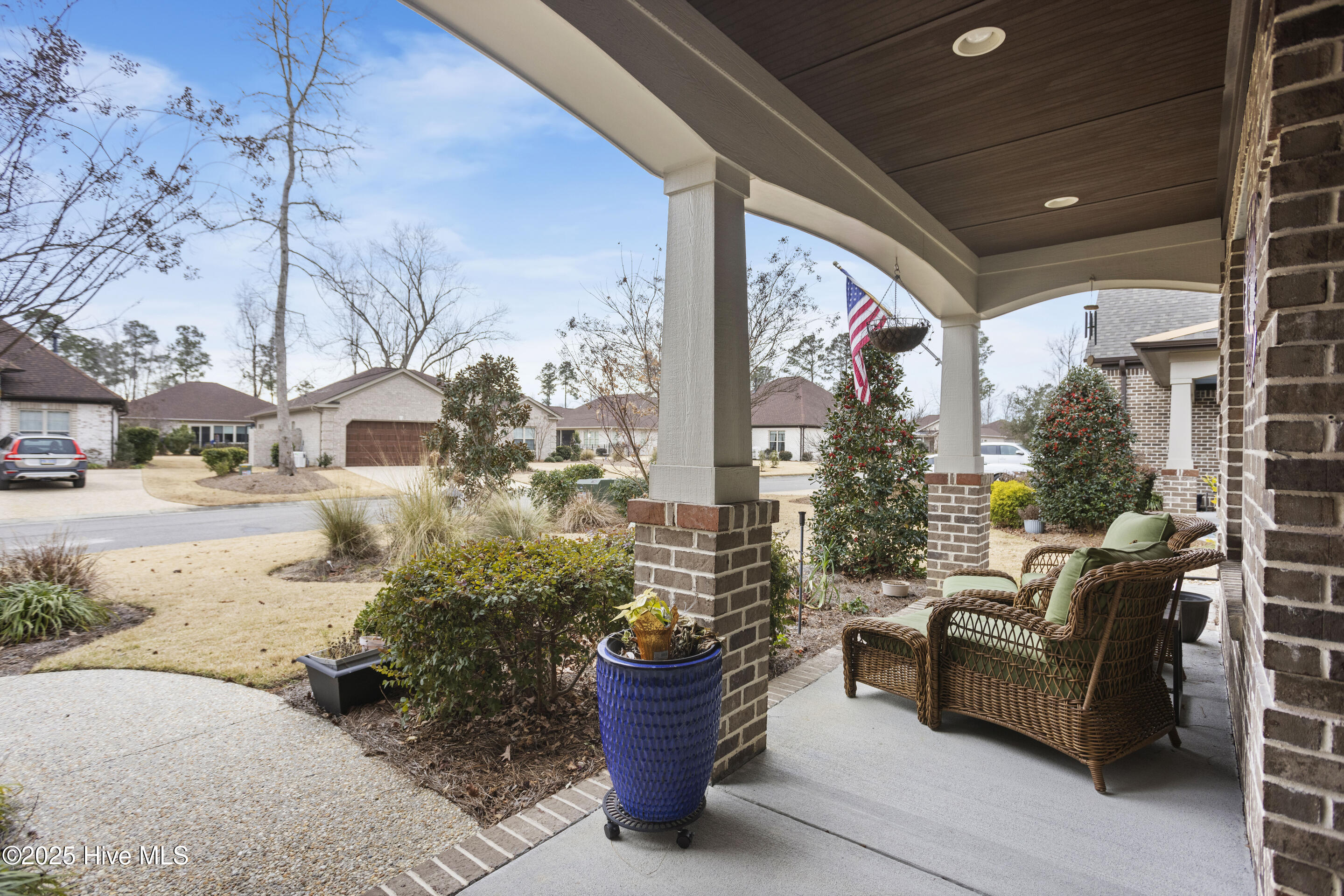 657 Jenoa Loop