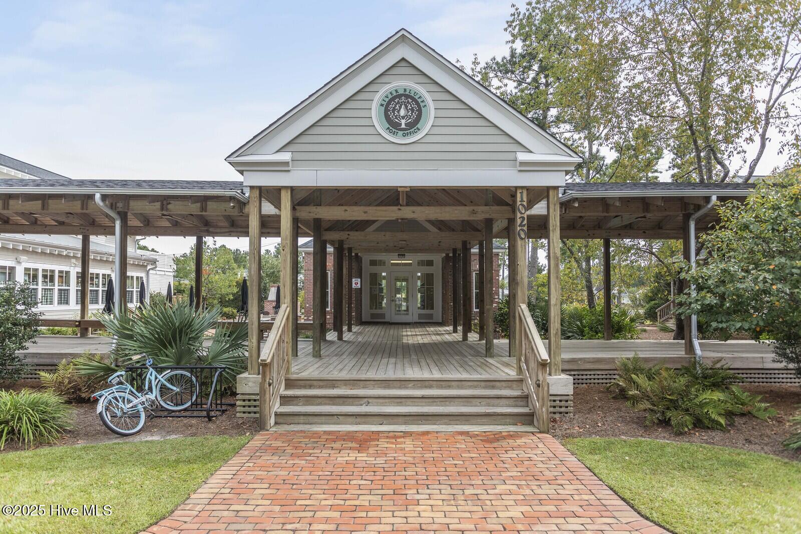657 Jenoa Loop