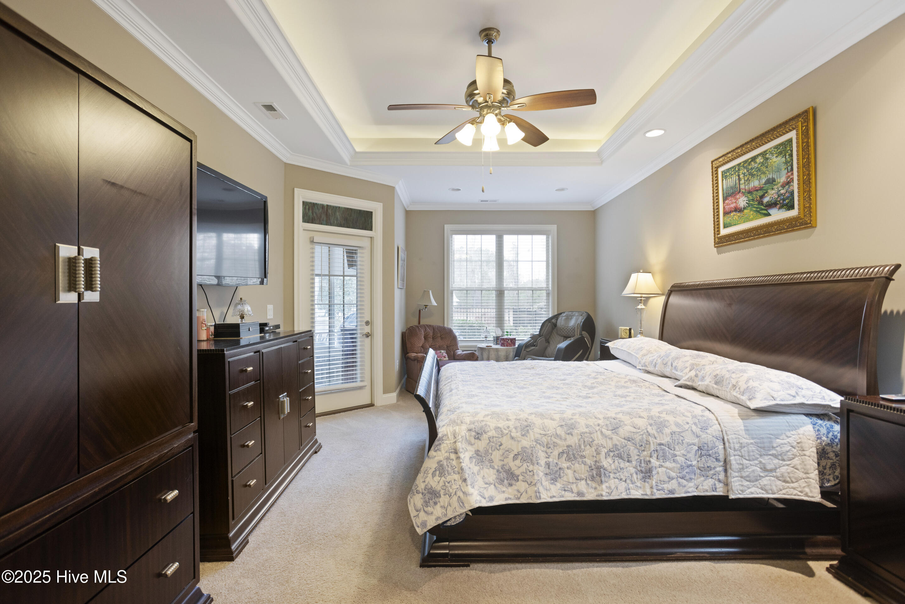 657 Jenoa Loop