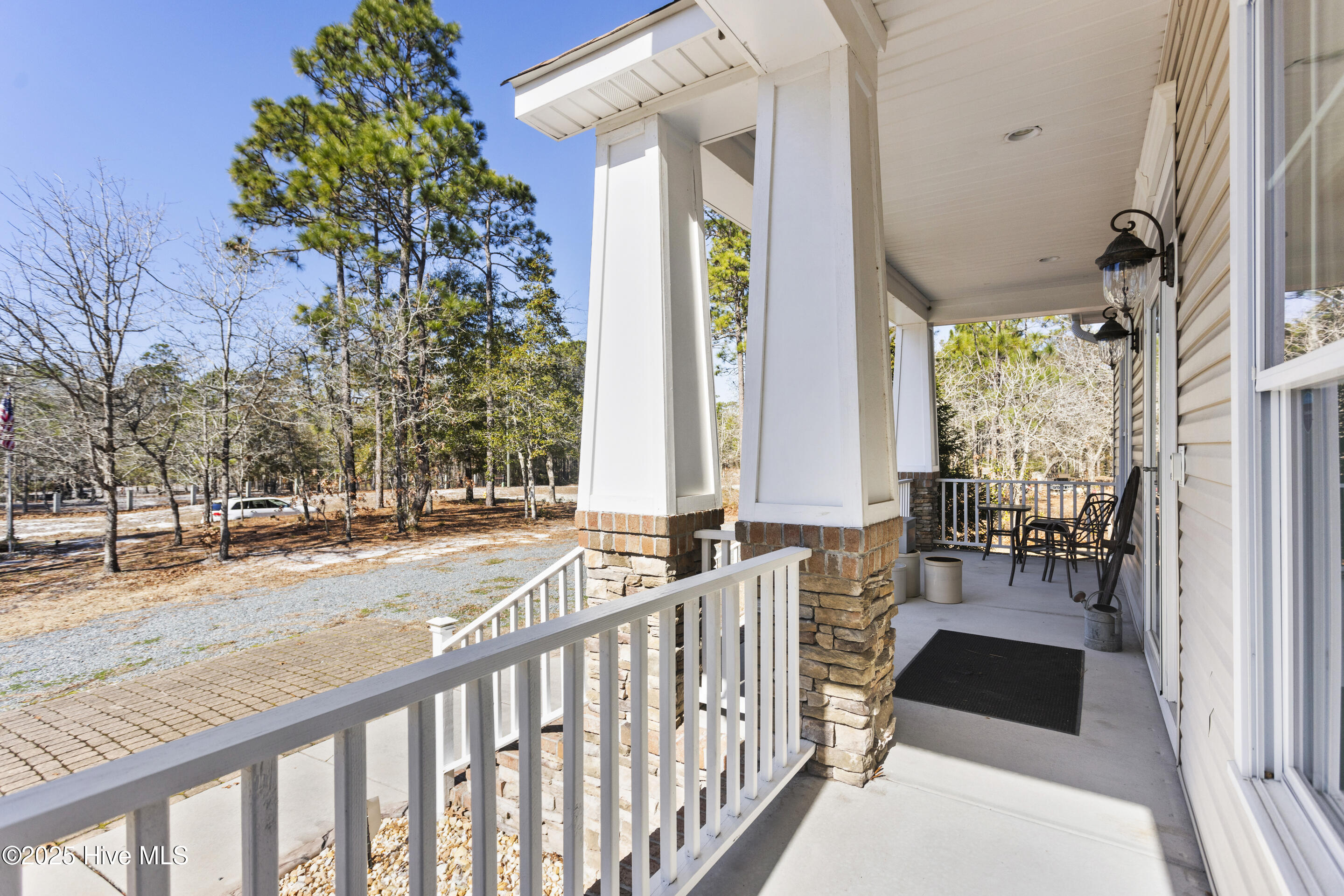 2142 Fieldcrest Road