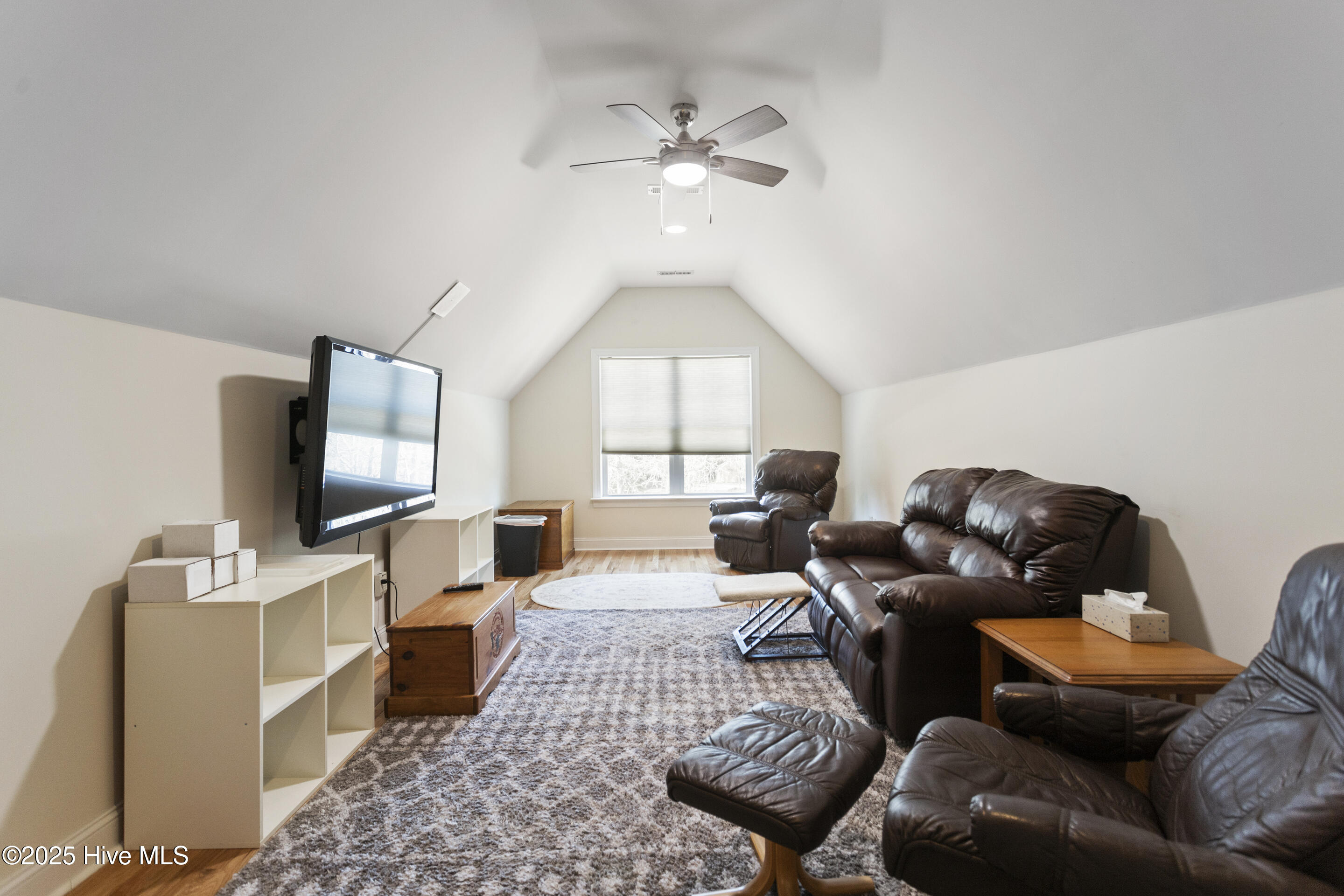 2142 Fieldcrest Road