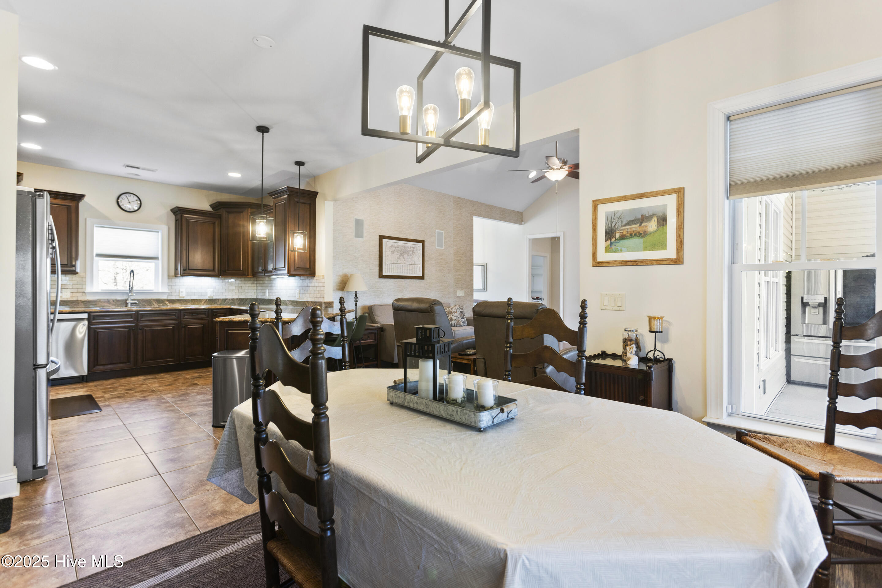 2142 Fieldcrest Road