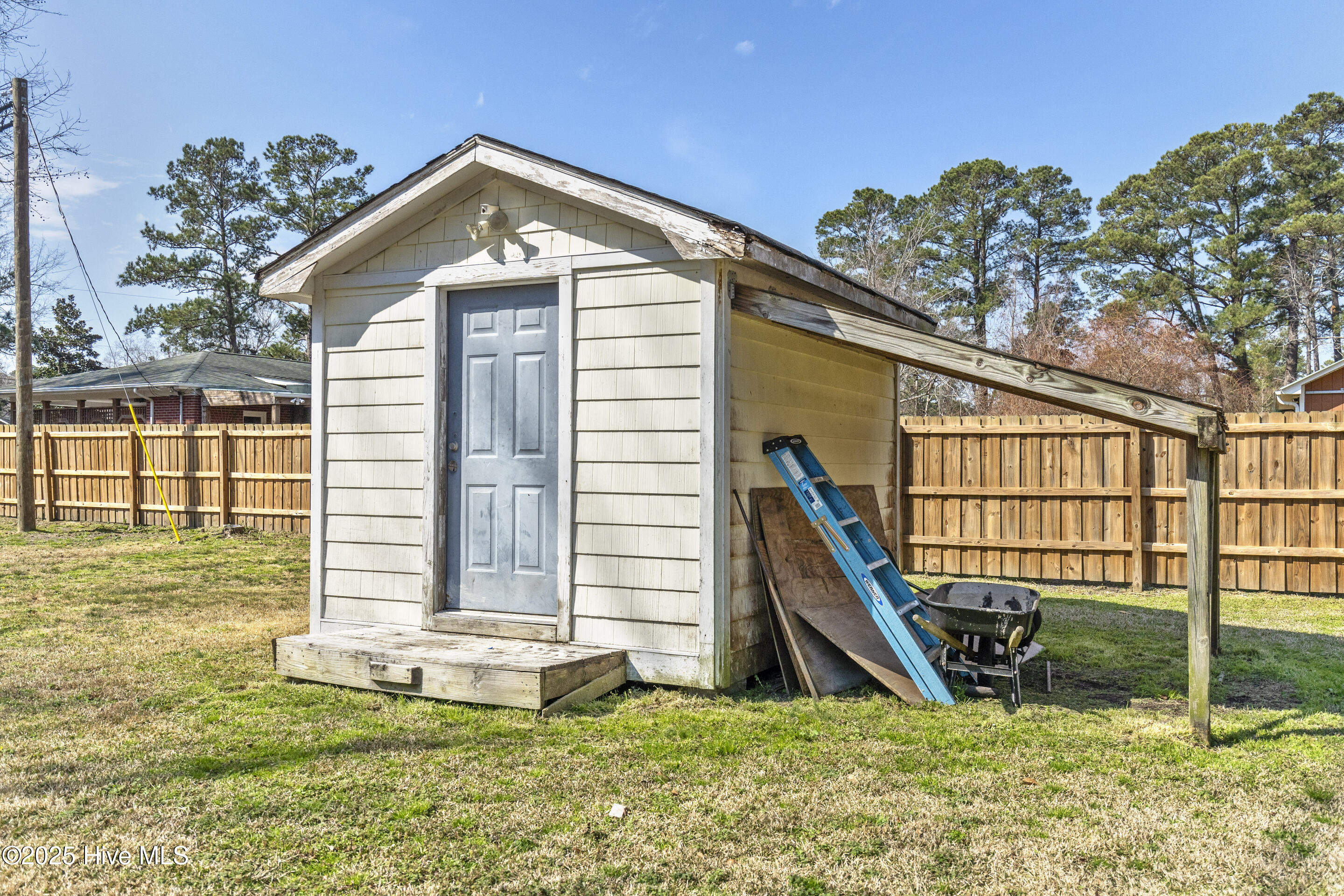 233 Jamaica Drive