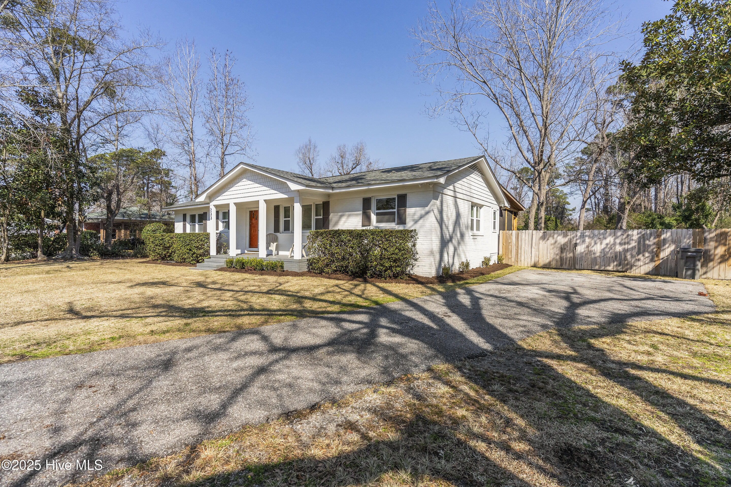 233 Jamaica Drive