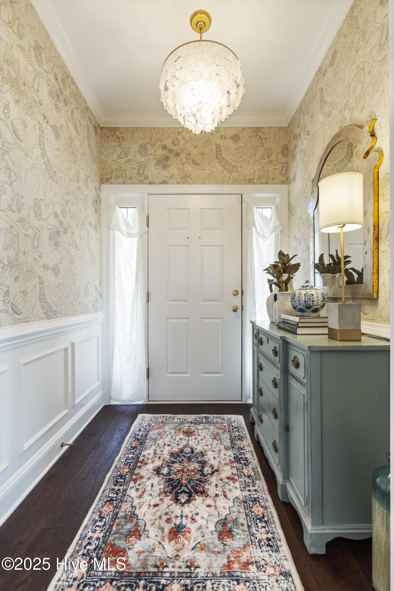 1824 Glen Eagles Lane