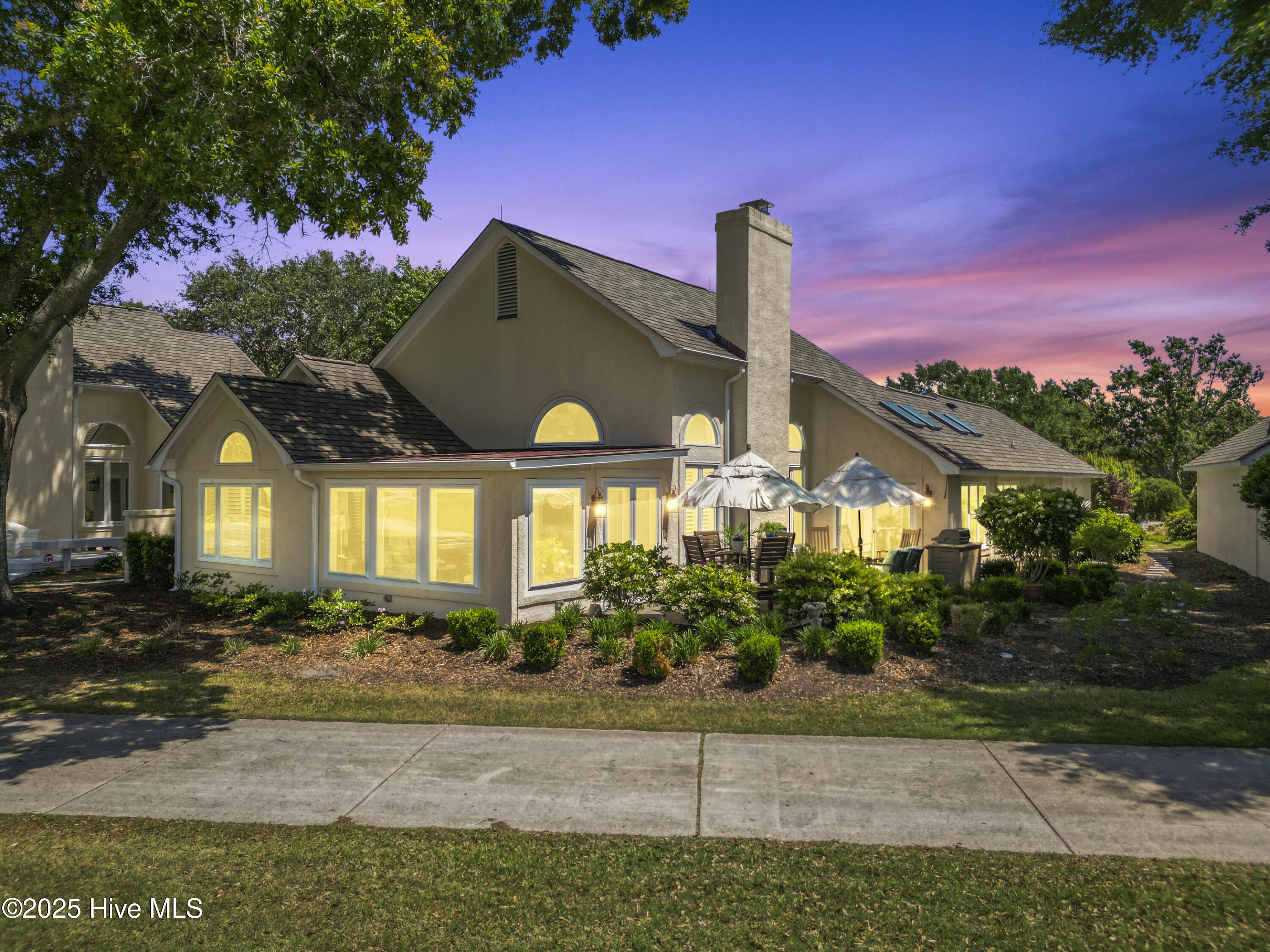 1824 Glen Eagles Lane