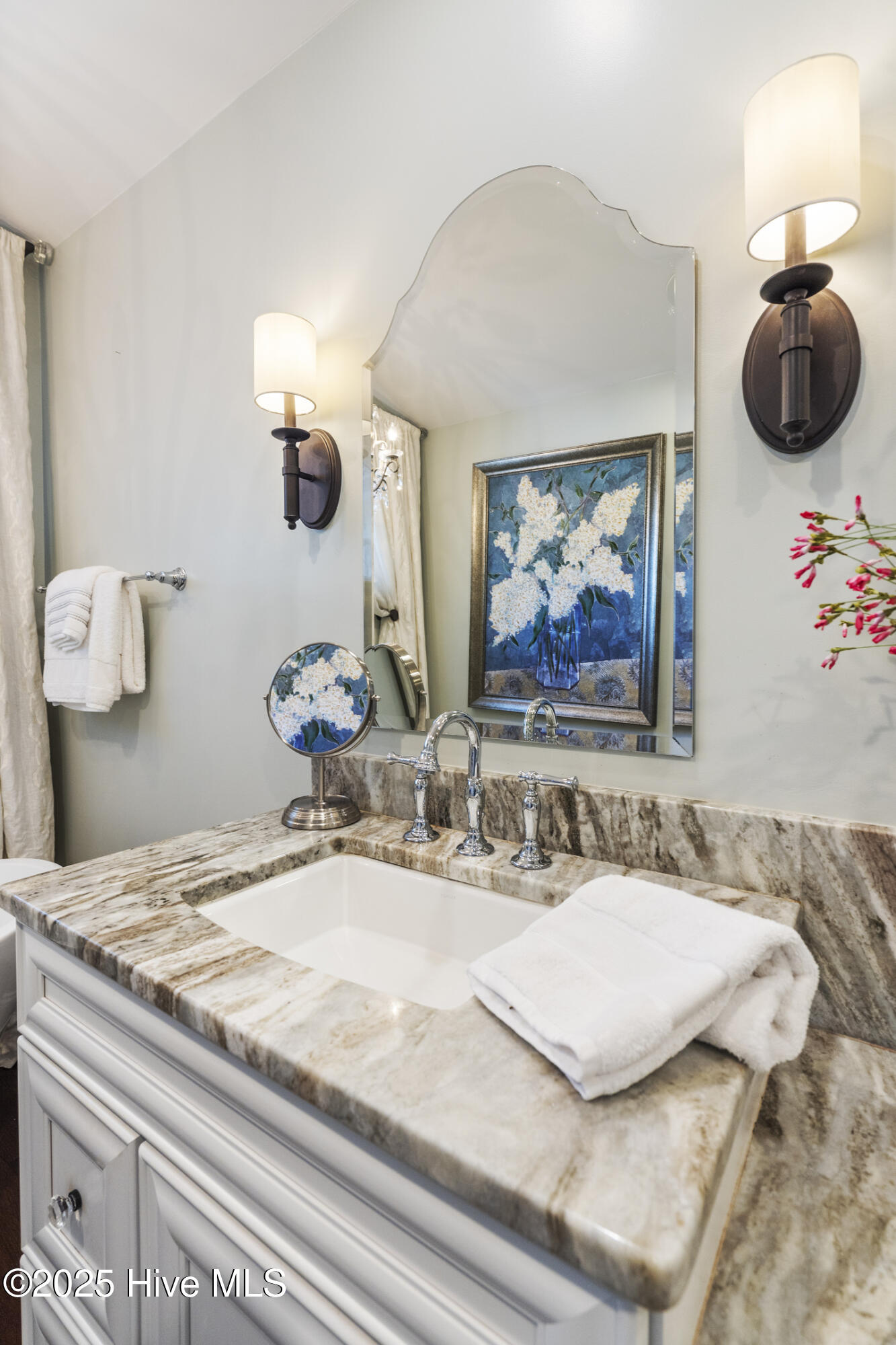 1824 Glen Eagles Lane