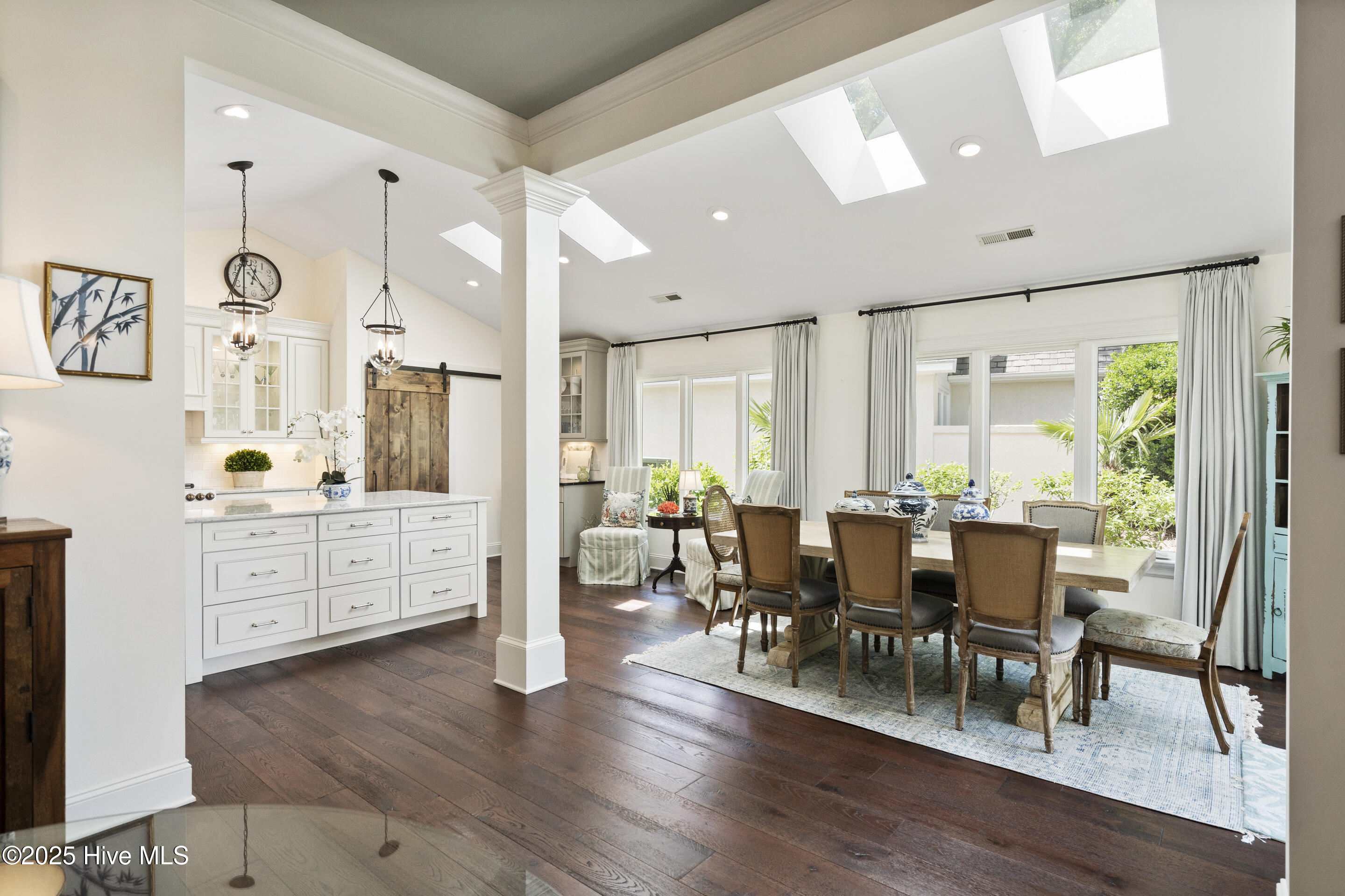 1824 Glen Eagles Lane