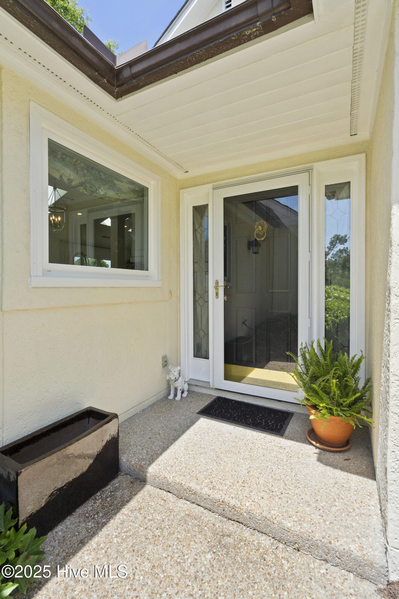 1824 Glen Eagles Lane