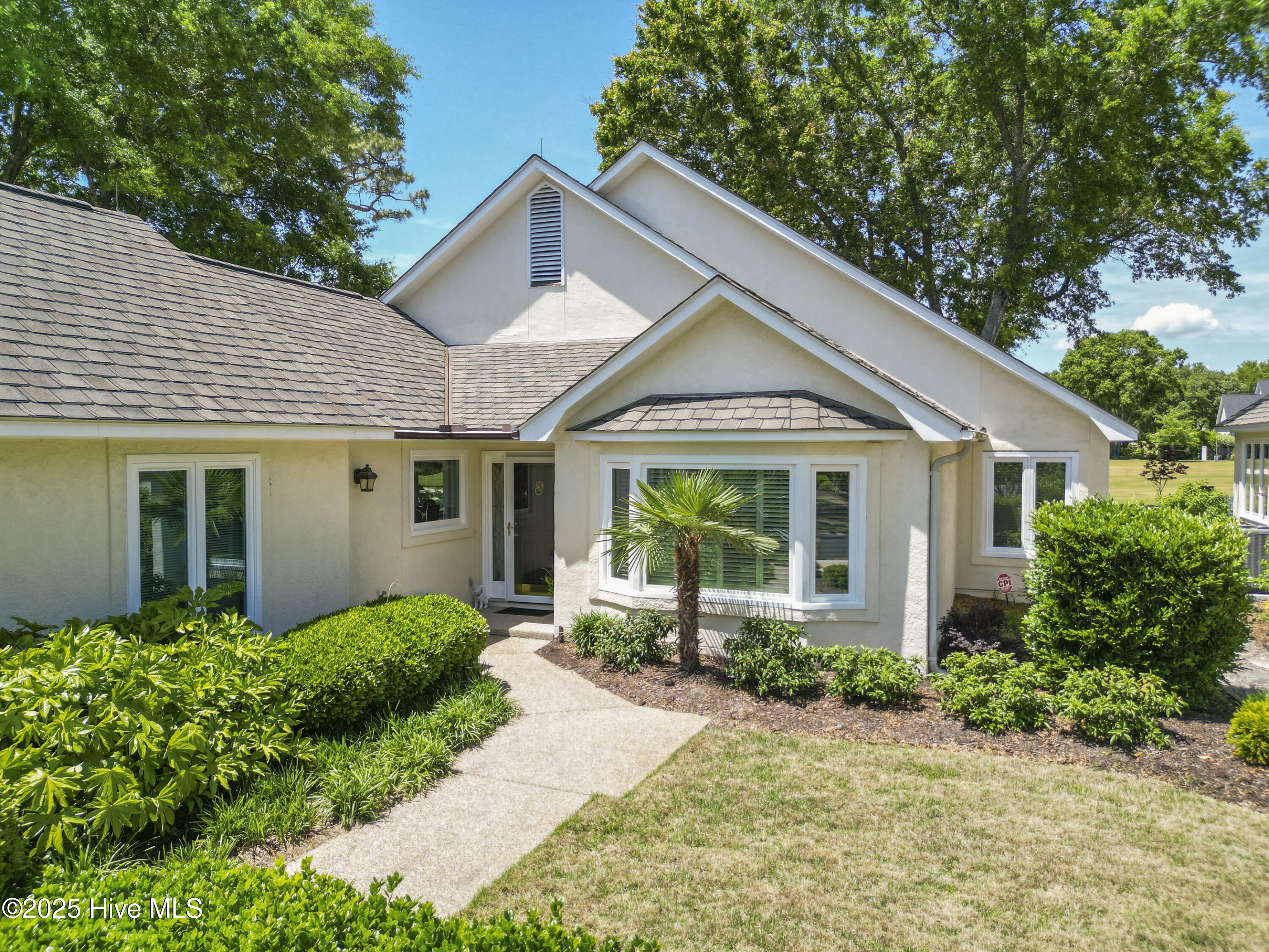 1824 Glen Eagles Lane