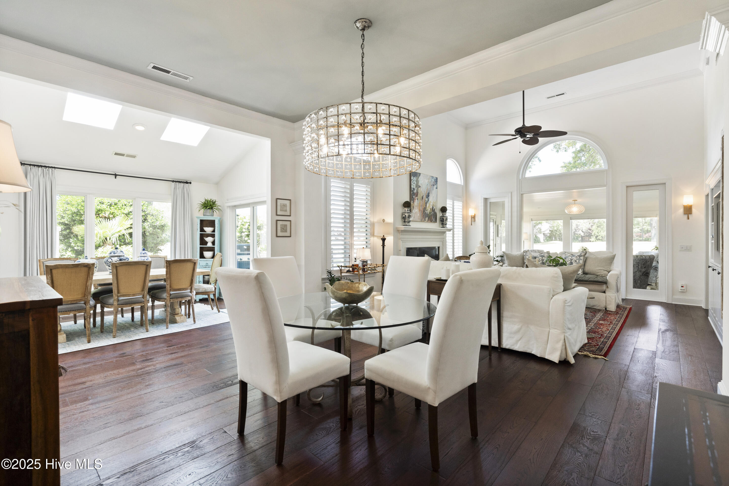 1824 Glen Eagles Lane