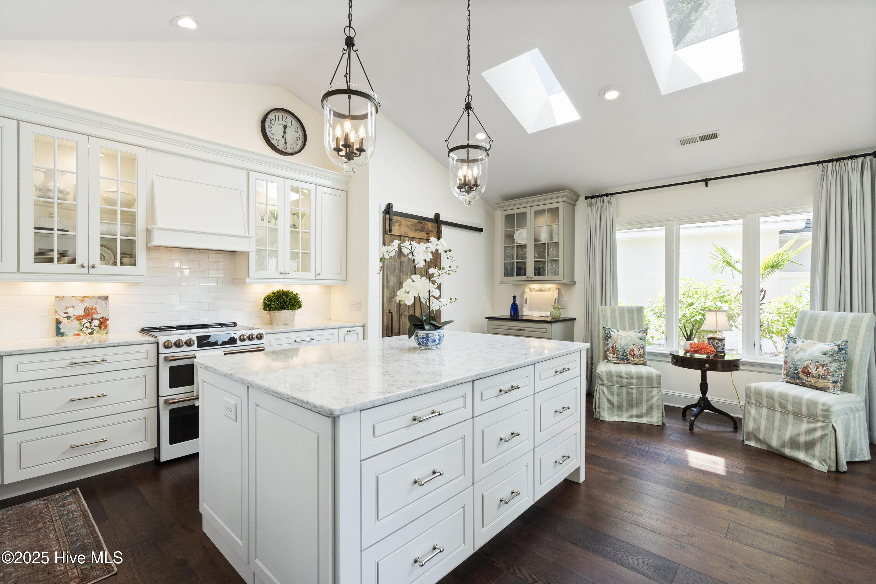 1824 Glen Eagles Lane