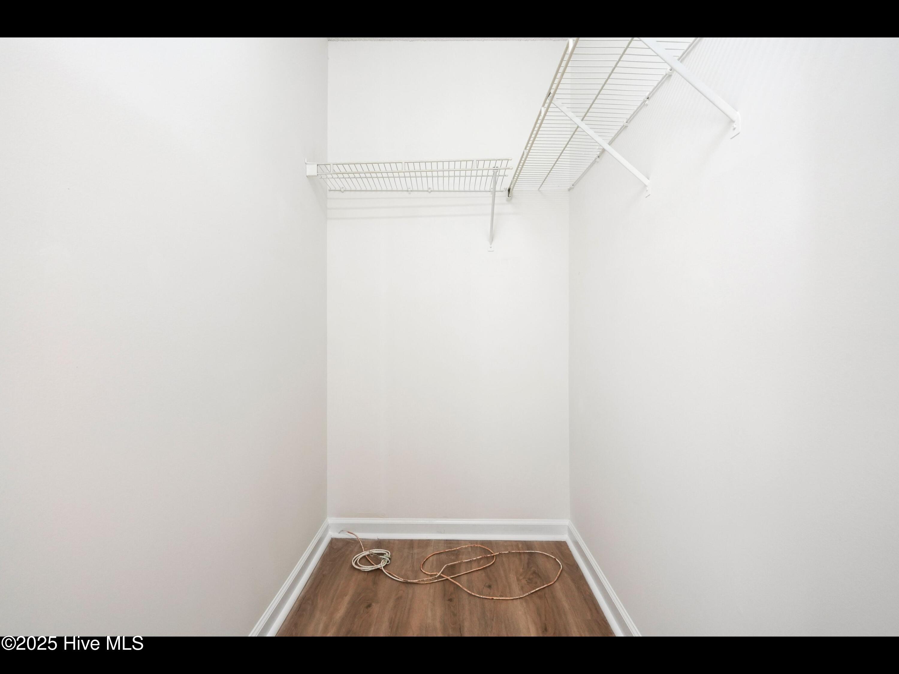 711 Glenarthur Drive