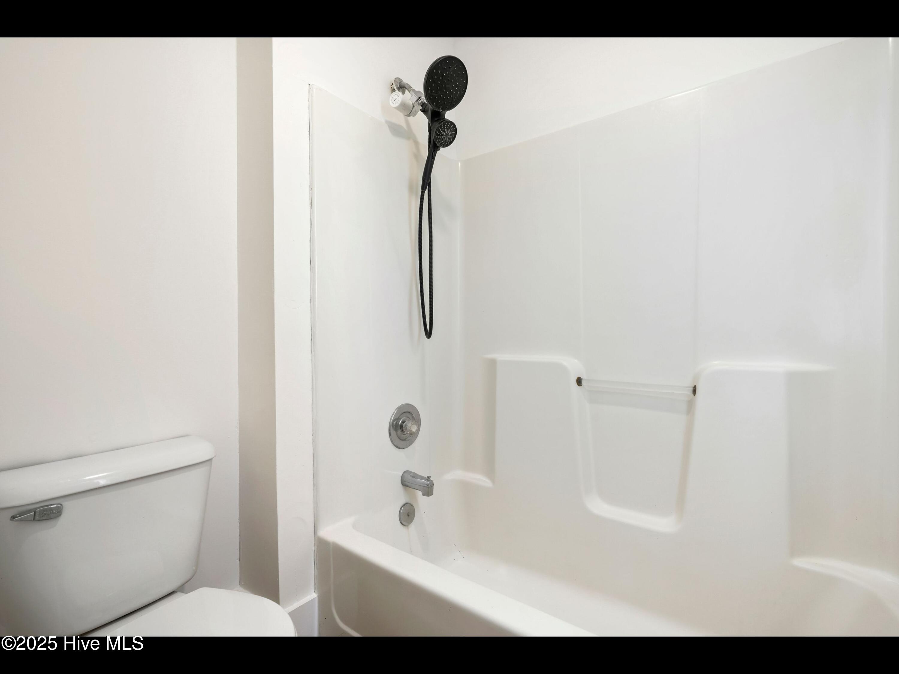 711 Glenarthur Drive