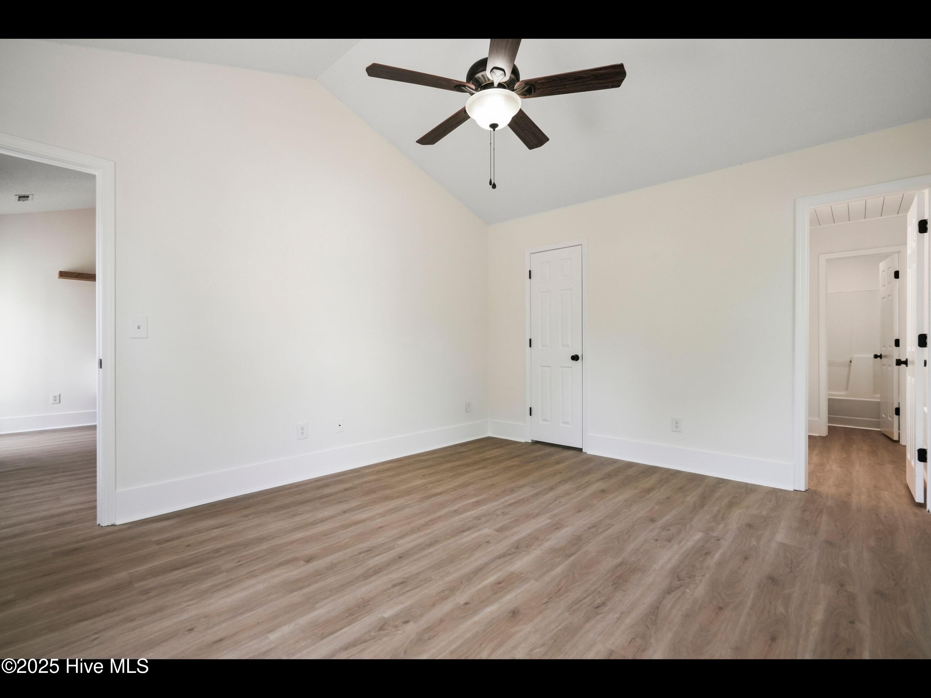 711 Glenarthur Drive