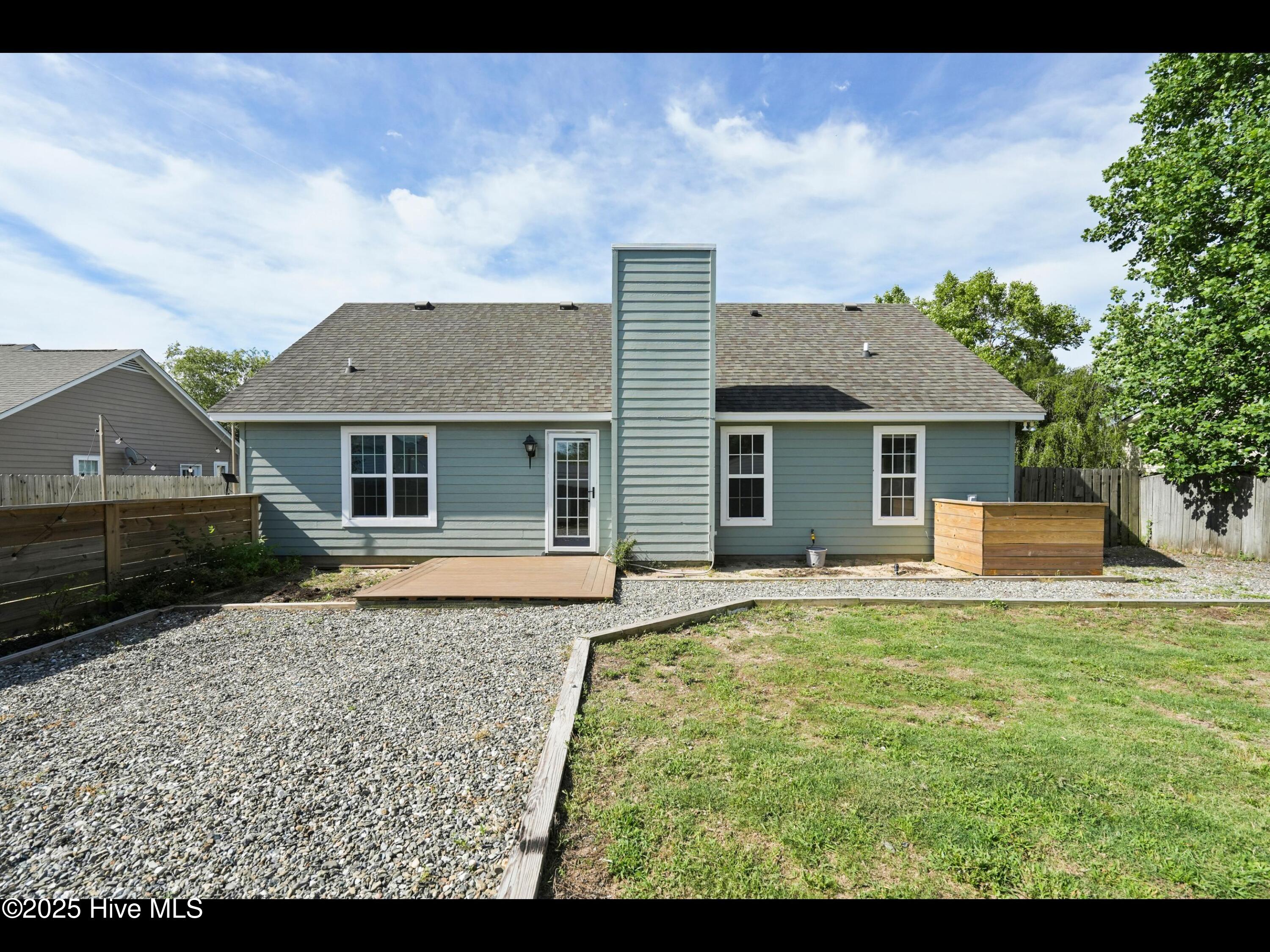 711 Glenarthur Drive