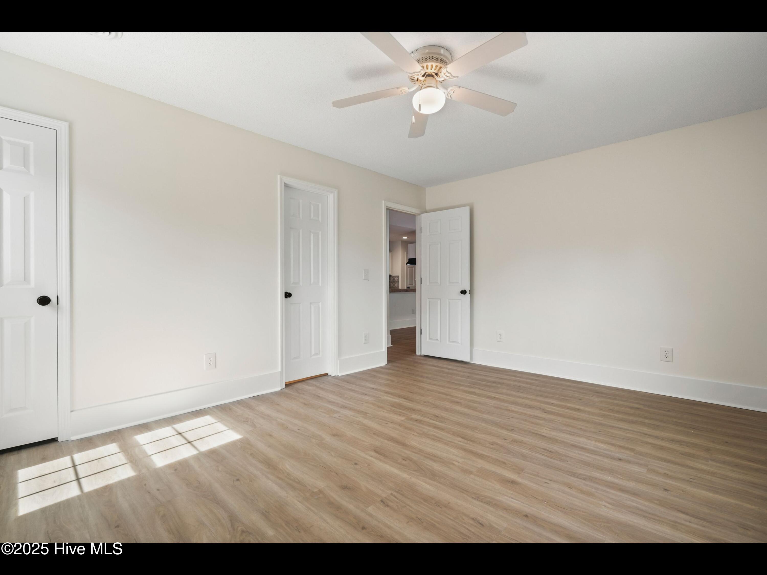 711 Glenarthur Drive