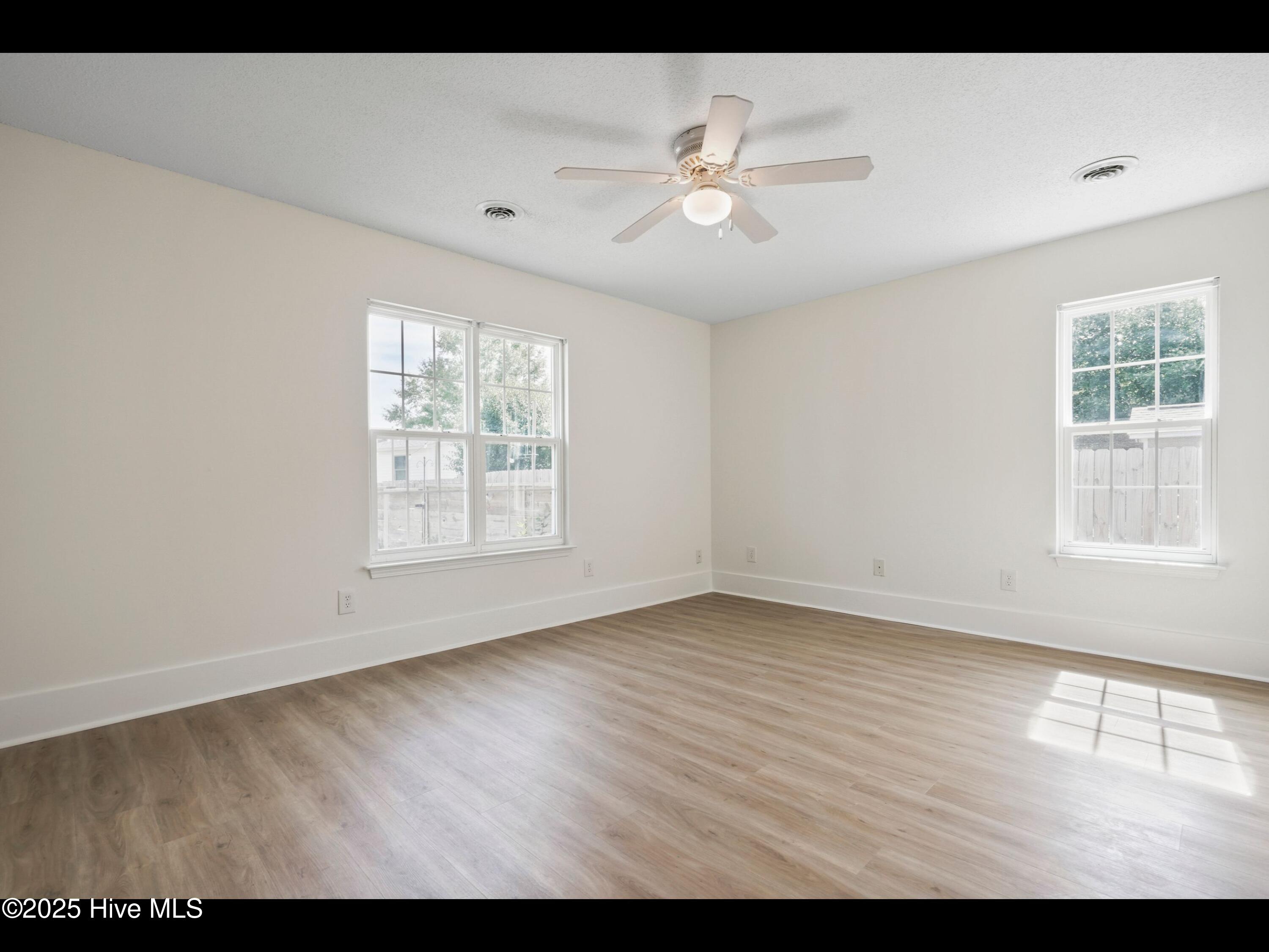 711 Glenarthur Drive