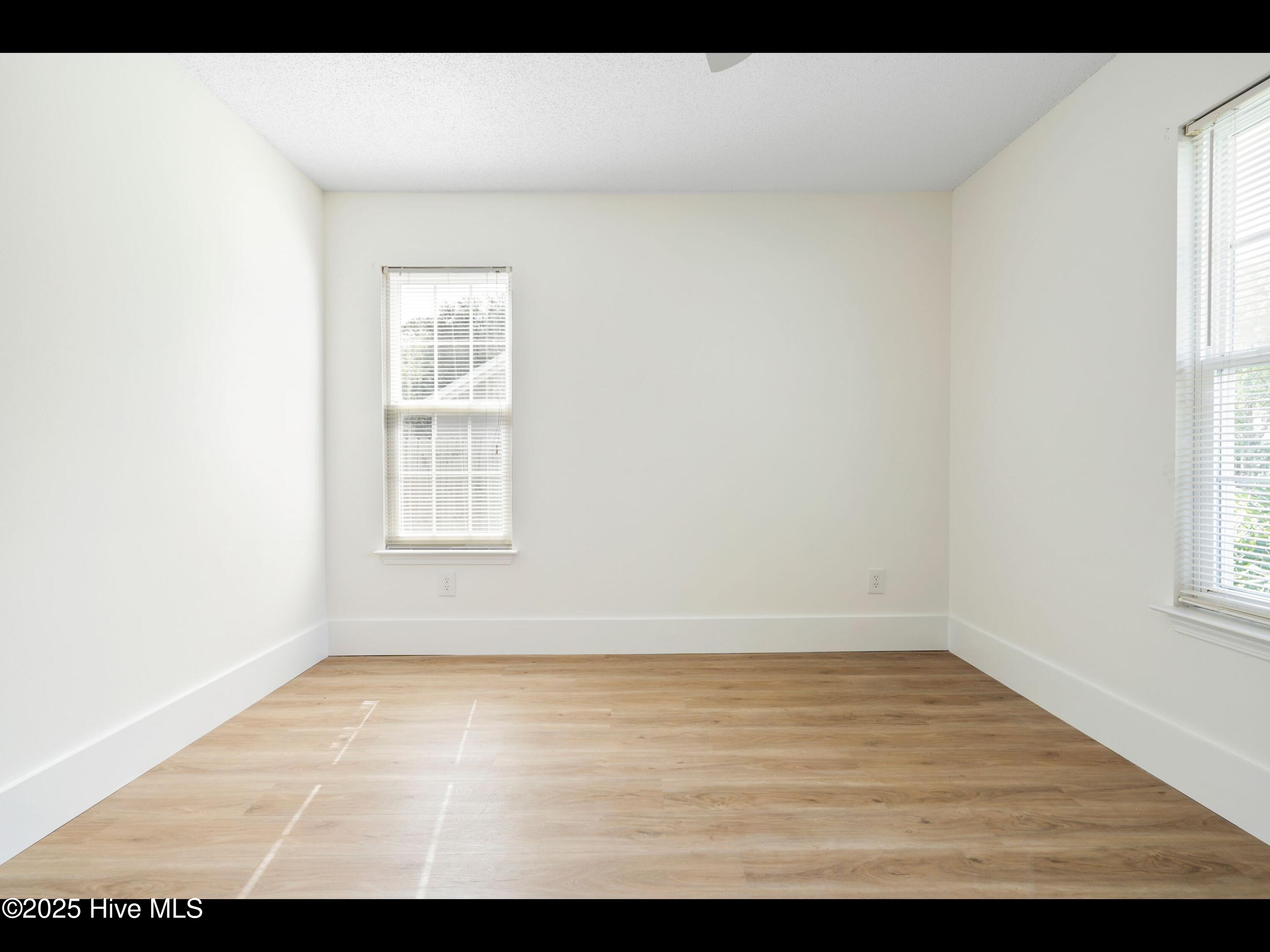 711 Glenarthur Drive