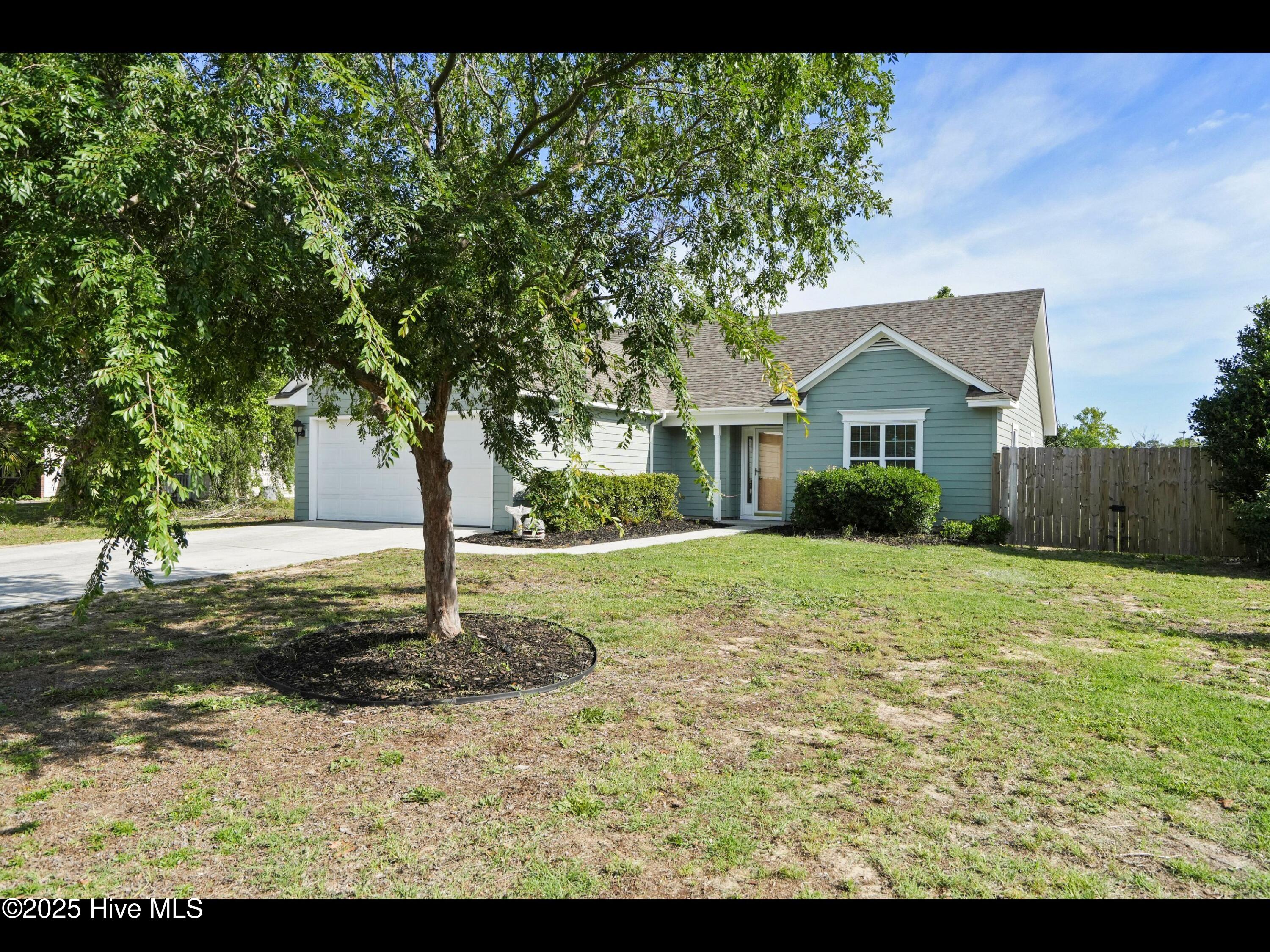 711 Glenarthur Drive