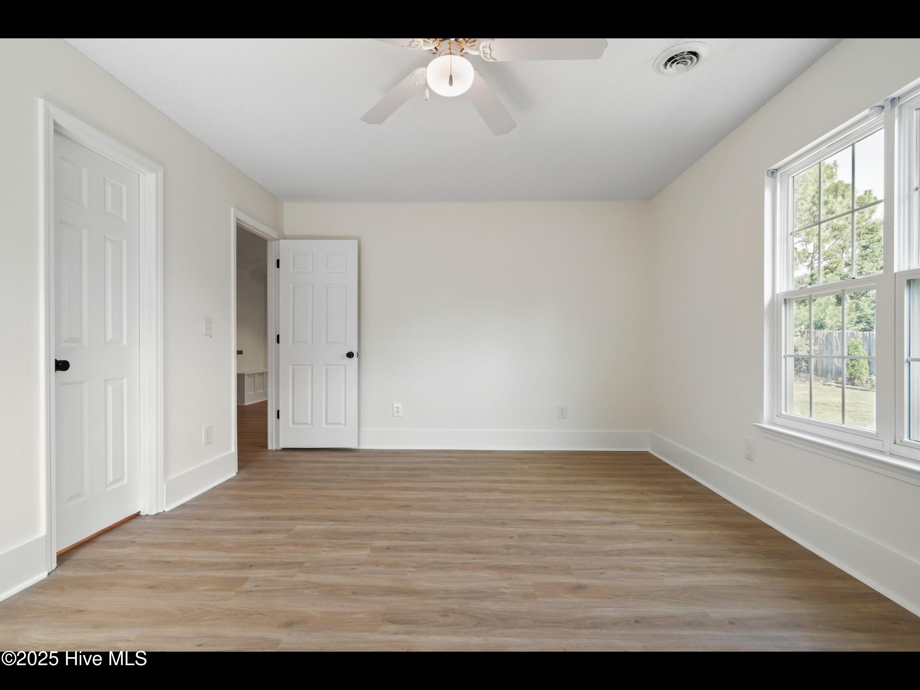 711 Glenarthur Drive