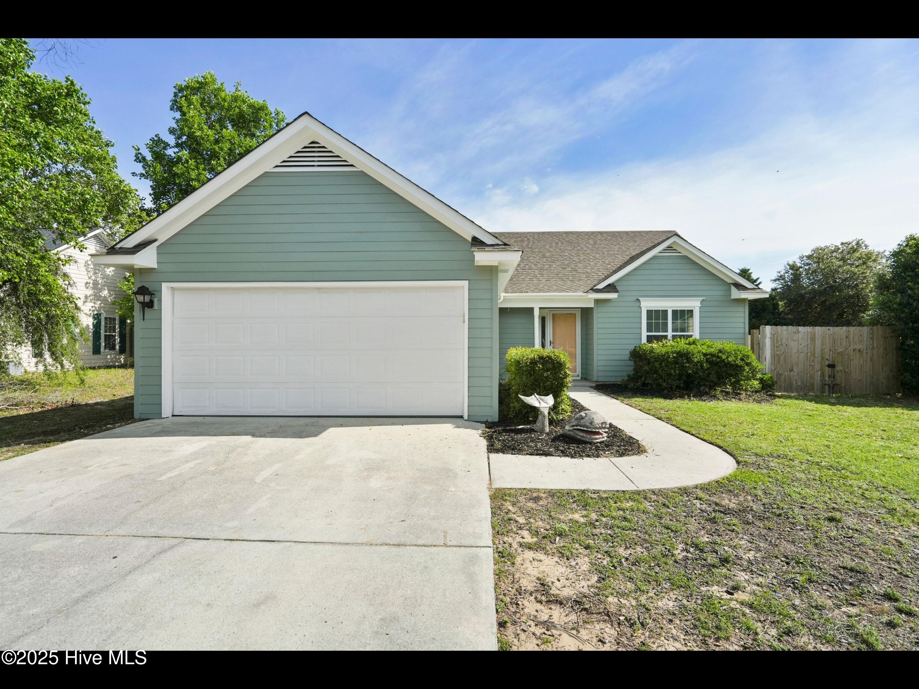 711 Glenarthur Drive