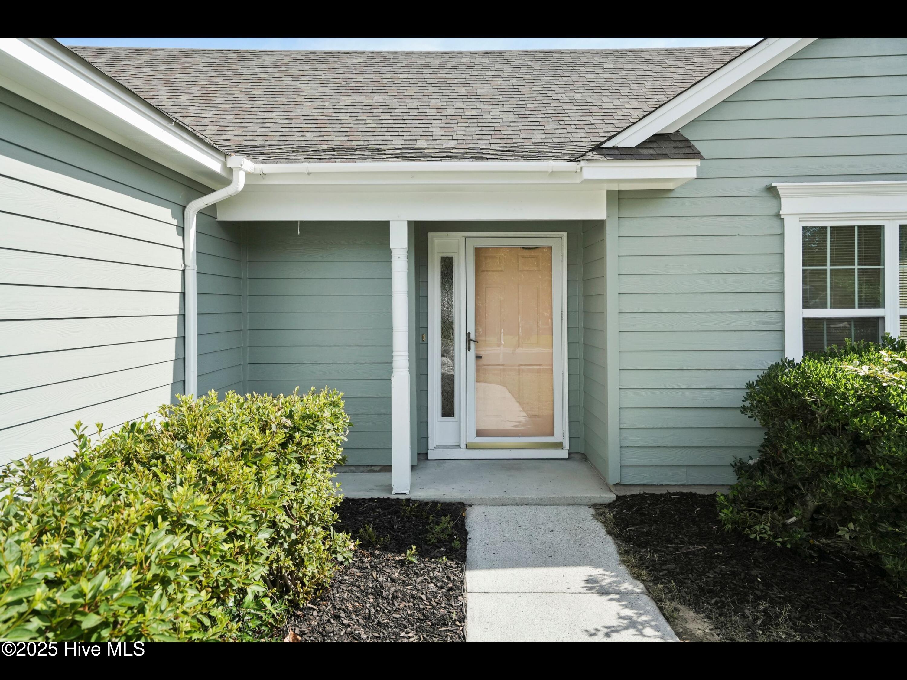 711 Glenarthur Drive