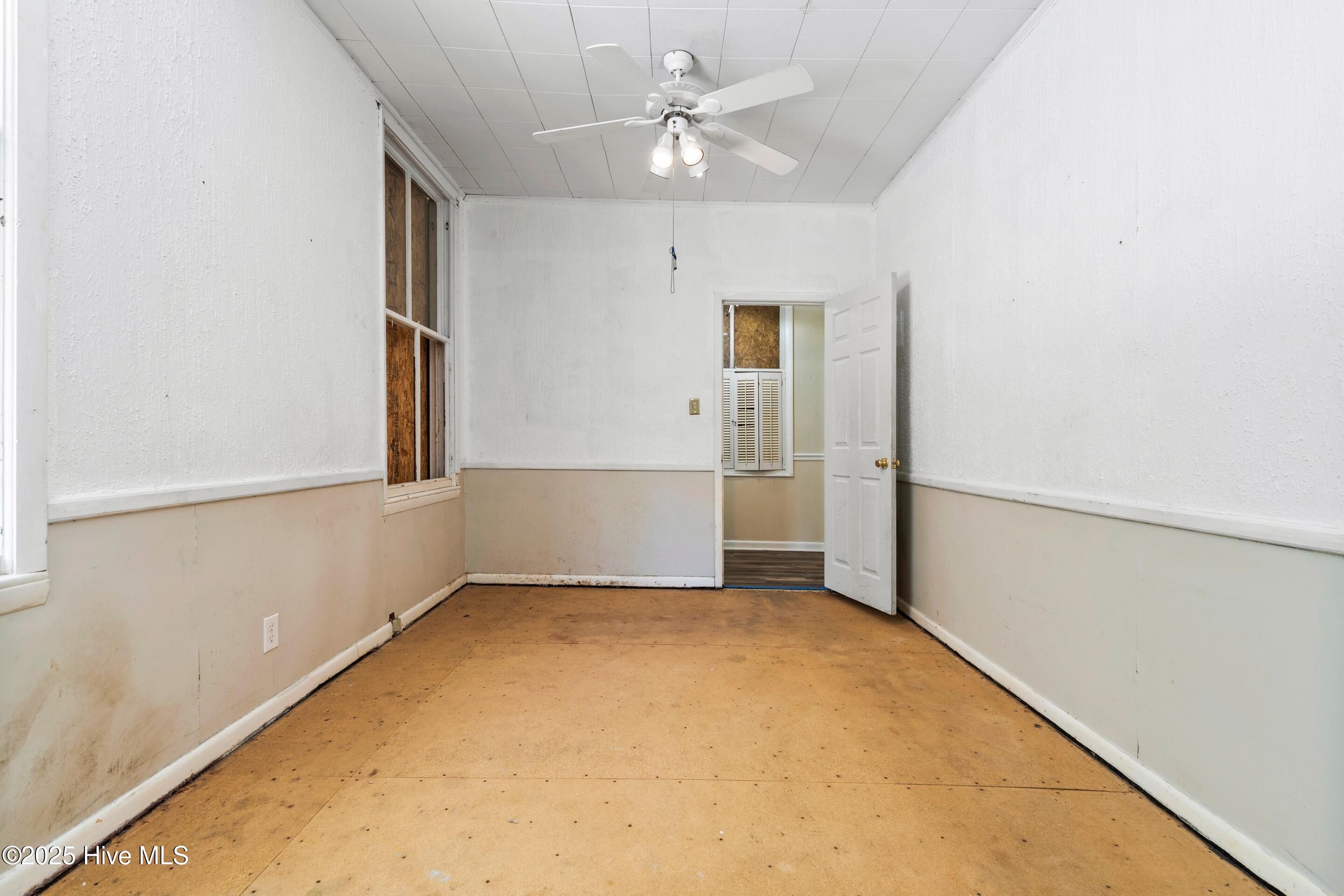 401 Pecan Lane